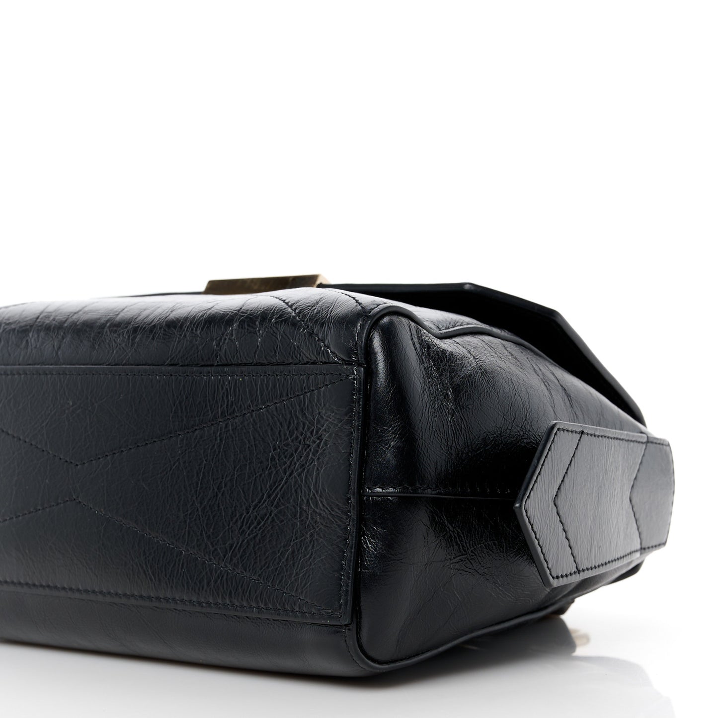 Creased Patent Calfskin Small ID Flap Black