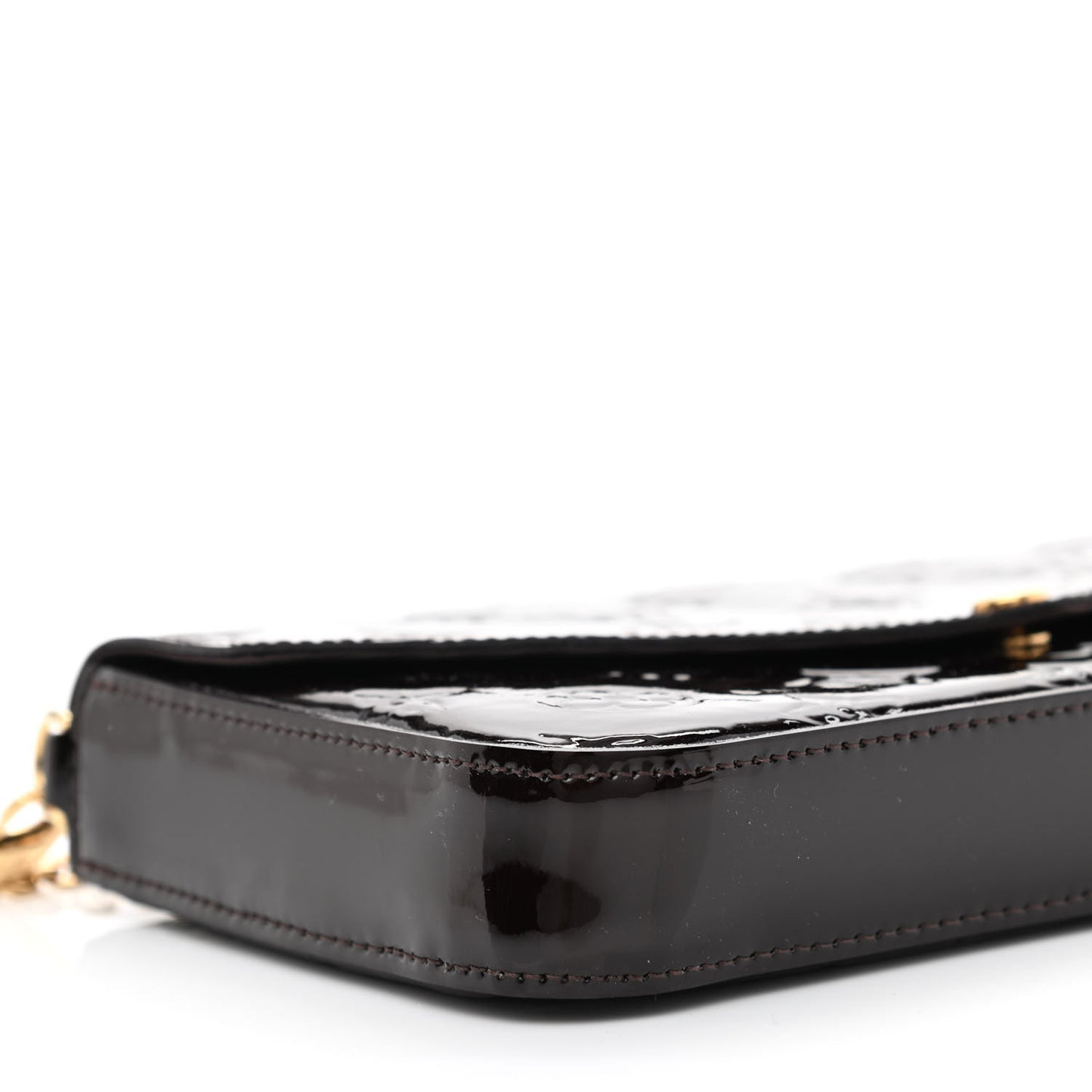 Vernis Pochette Felicie Chain Wallet Amarante