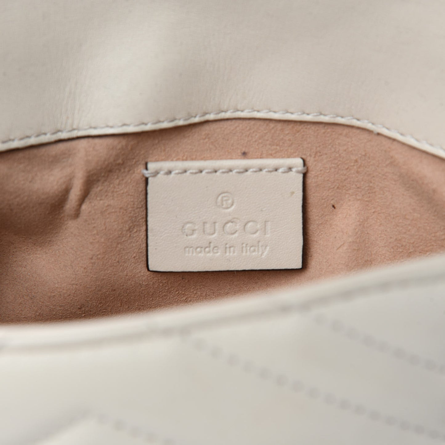 Calfskin Matelasse Super Mini GG Marmont Shoulder Bag White