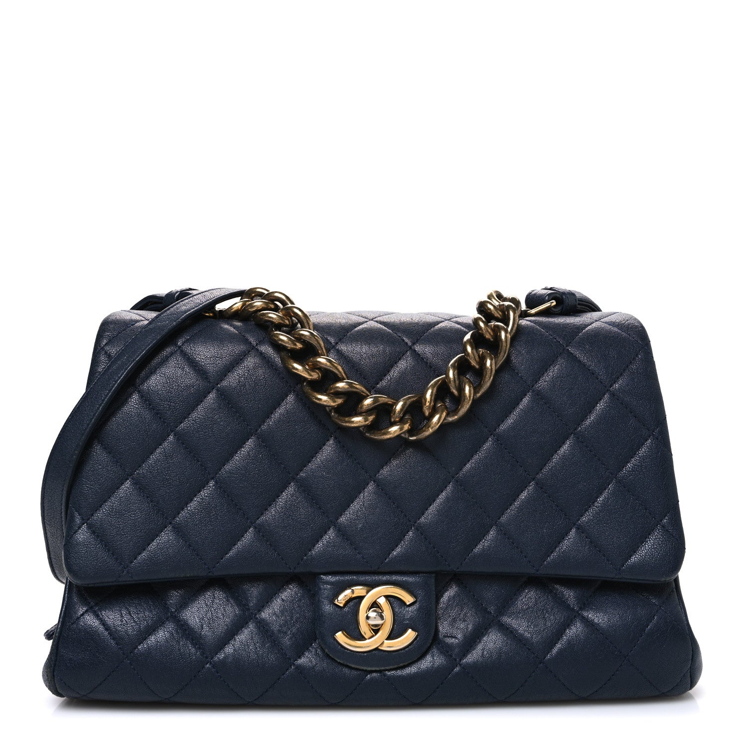 CHANEL ラウンドファスナー Chanel Shiny Goatskin Quilted Chanel 19 Long Zipped Around Wallet