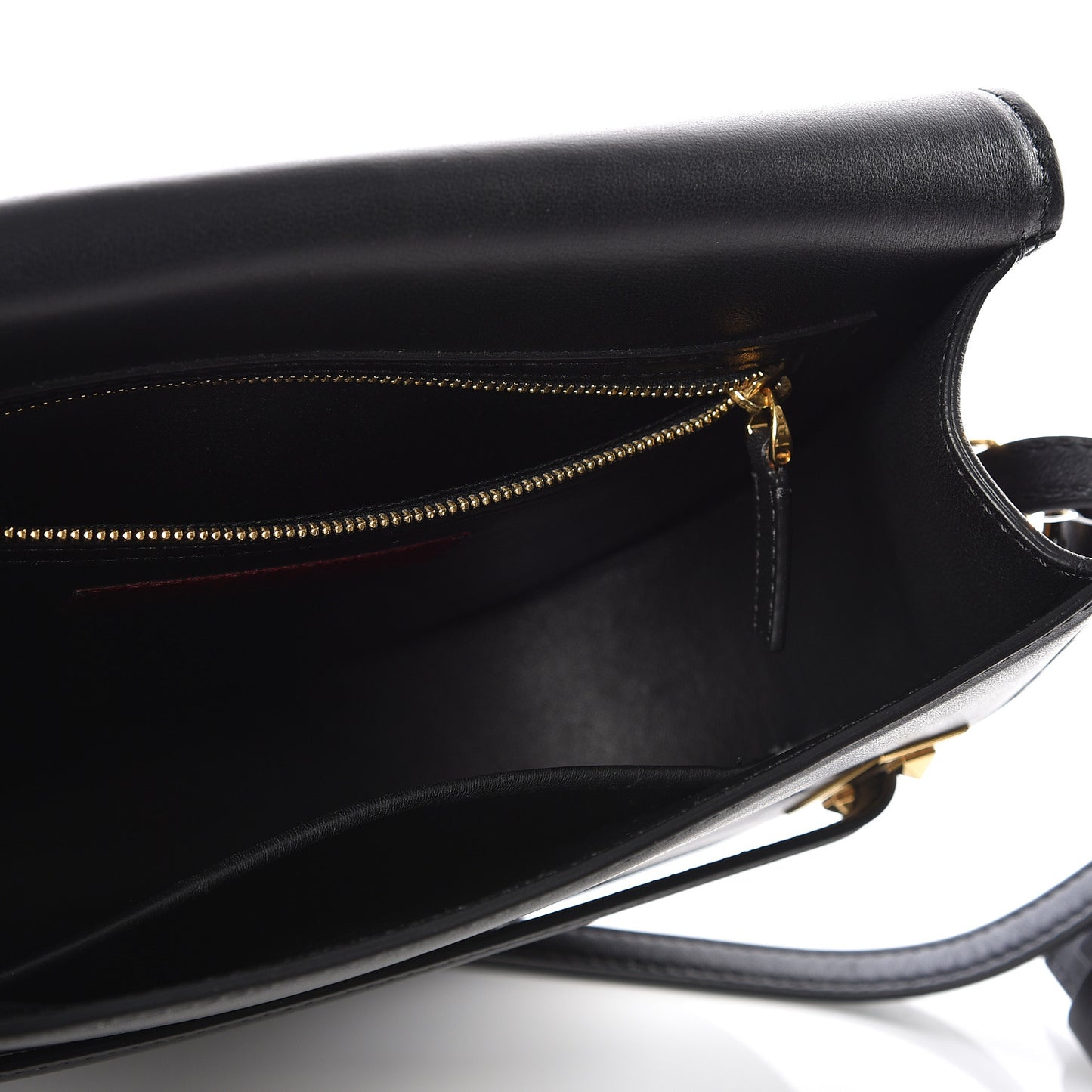 Calfskin My Rockstud Saddle Bag Black