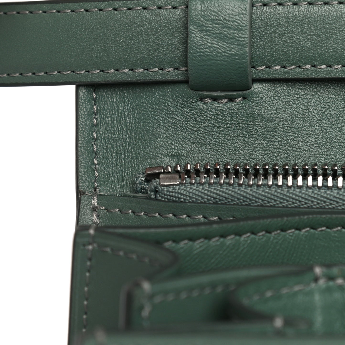Box Calfskin Medium Classic Box Flap Bag Jade