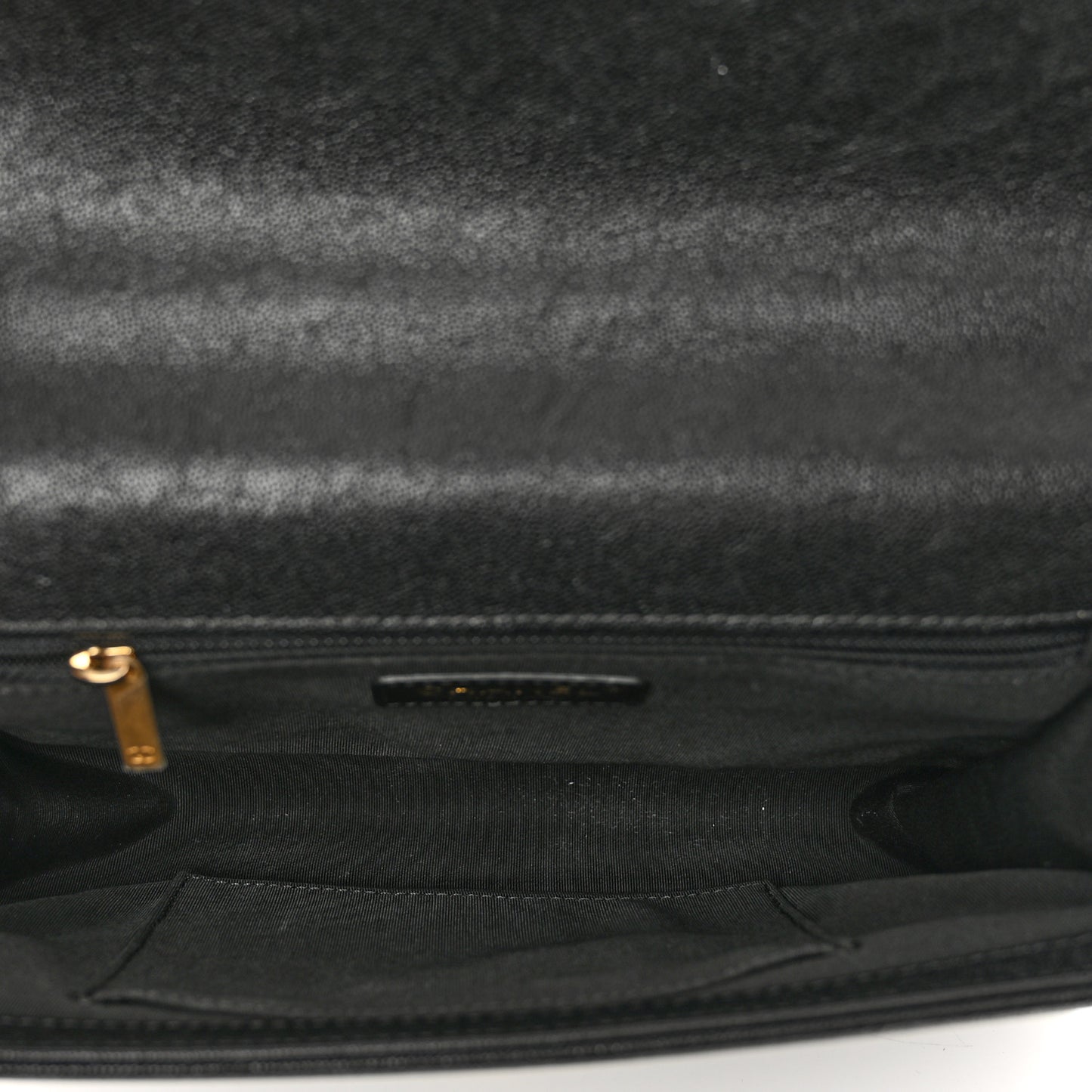 Caviar Chevron Quilted New Medium Boy Flap Black