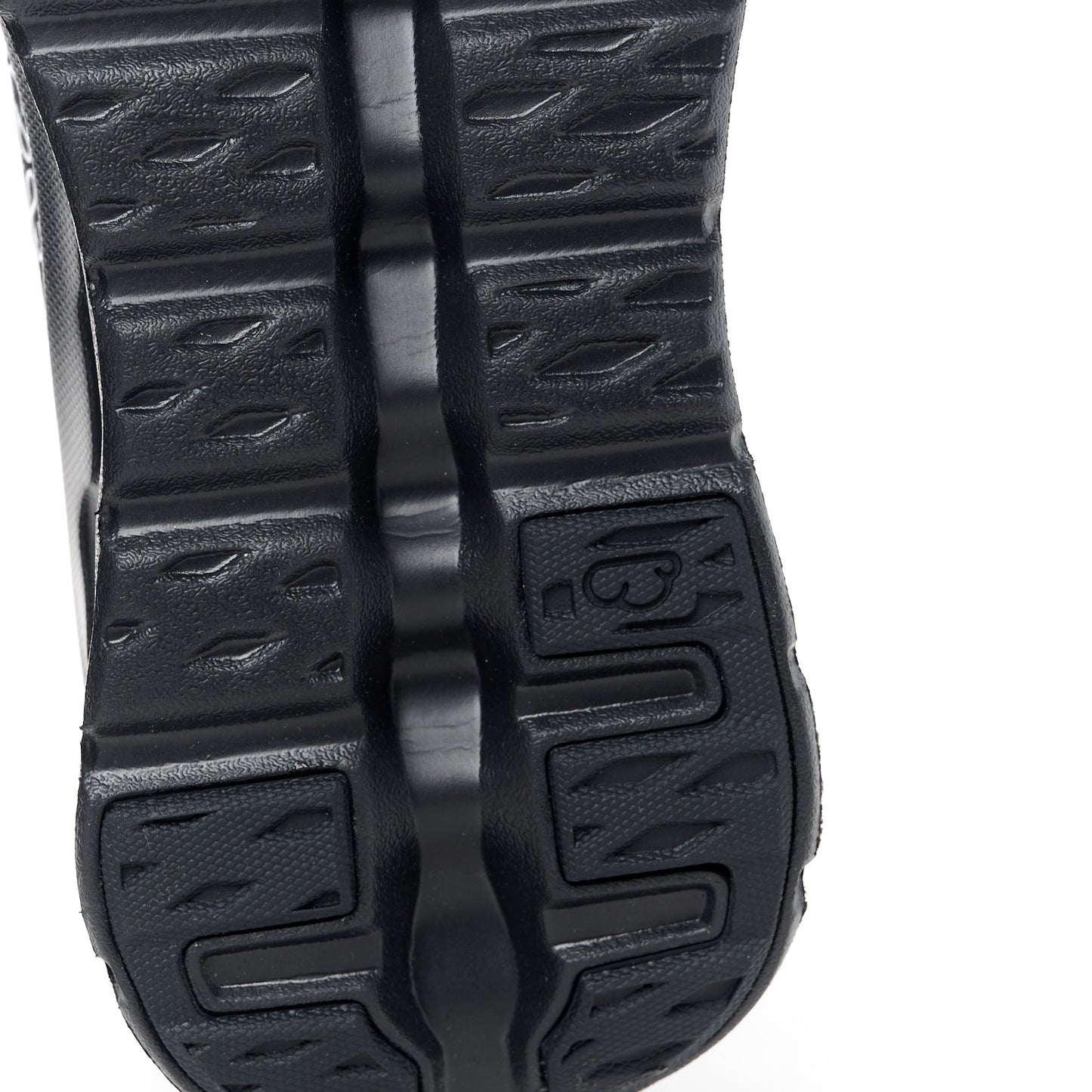 X ON Canvas Mesh Cloudtilt Sneakers 39 Black