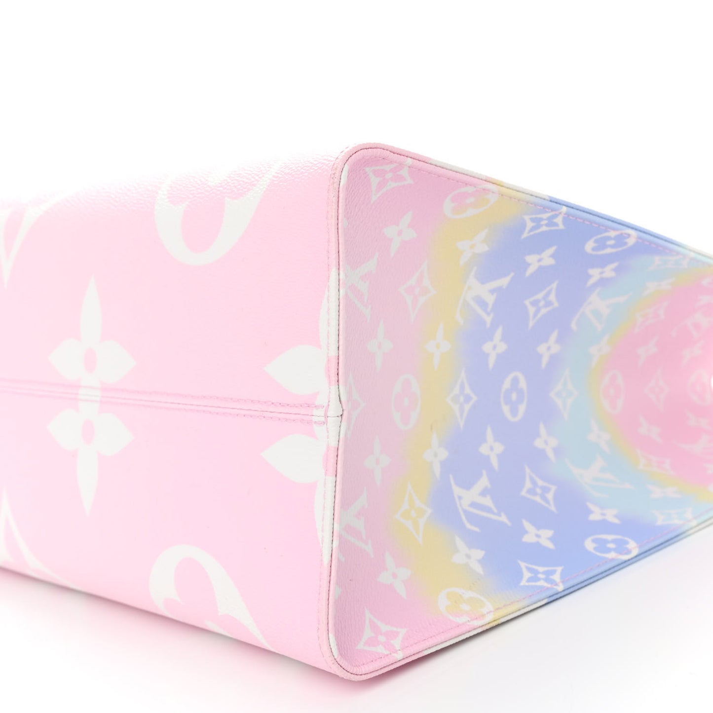 Monogram Escale Onthego GM Pastel