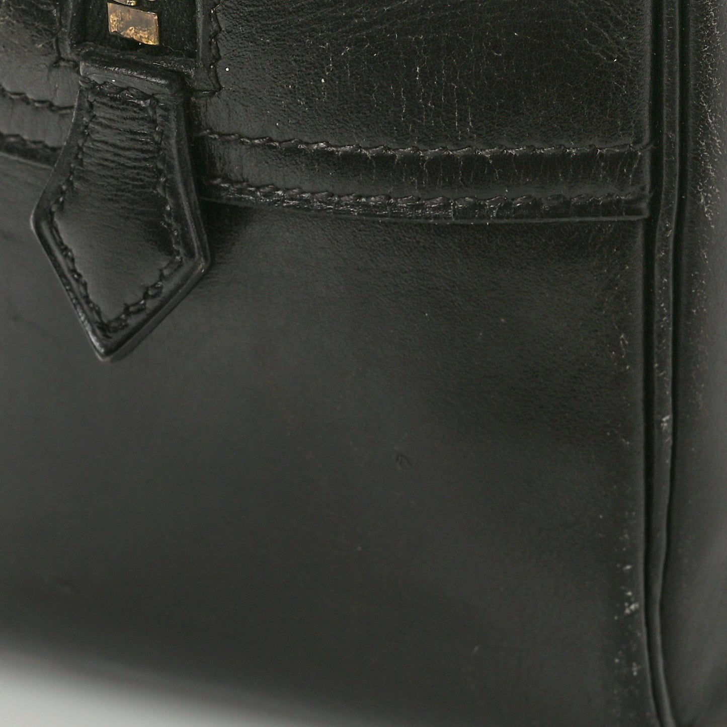 Box Plume 32 Black