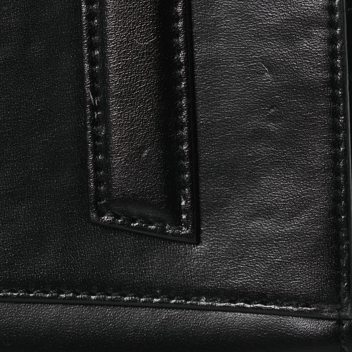 Shiny Lord Calfskin Small Antigona Black