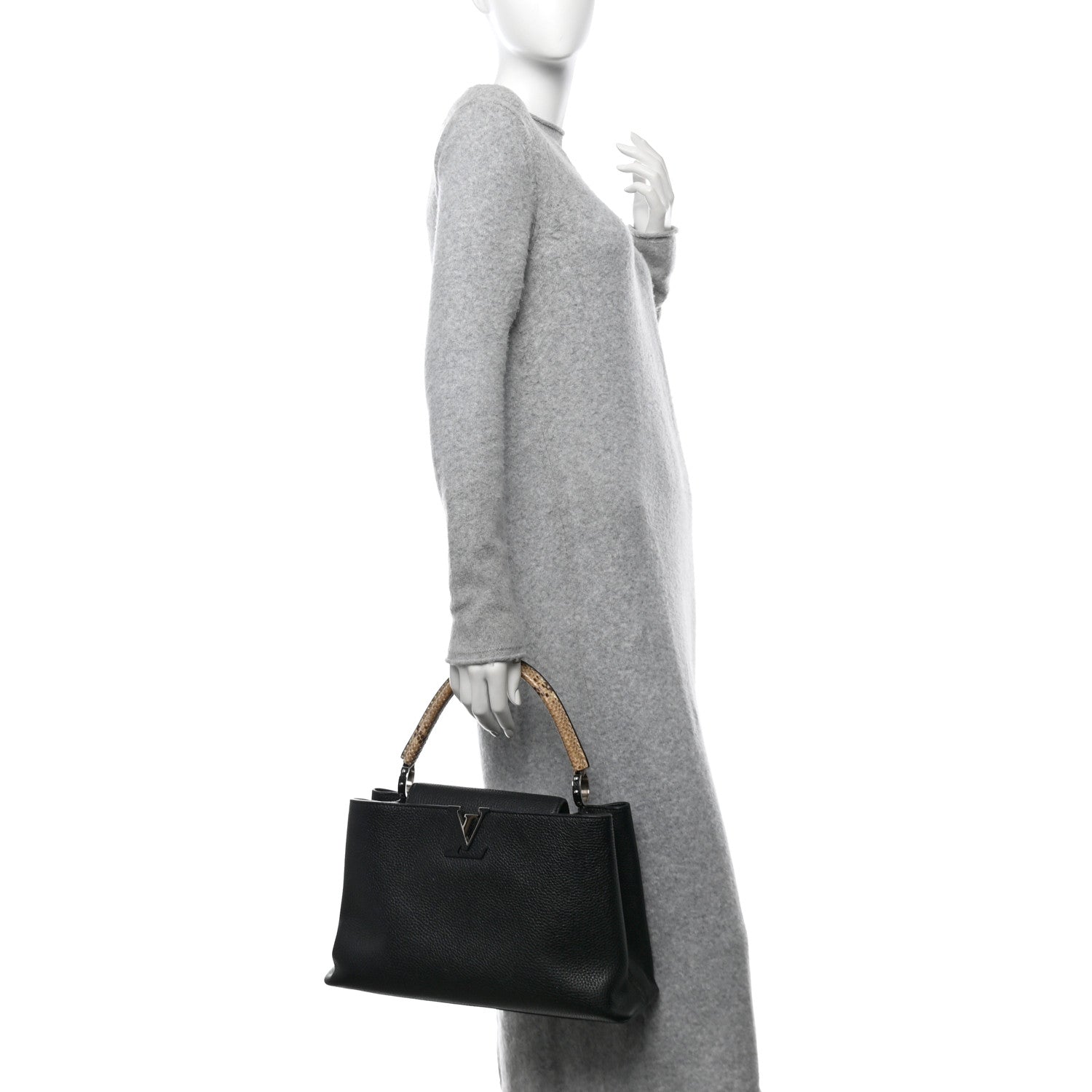 Louis Vuitton Taurillon Snakeskin Capucines MM Black 2 of 9
