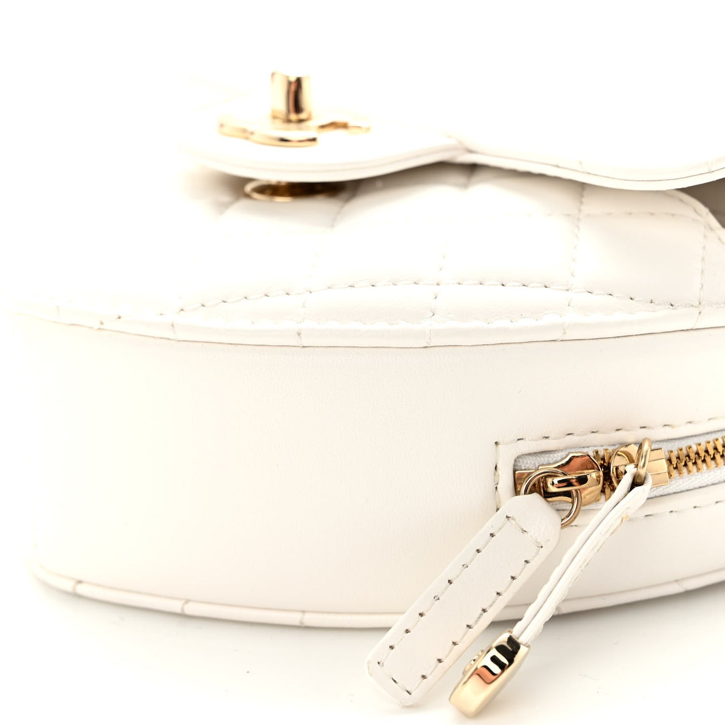 Lambskin Quilted CC In Love Heart Bag White