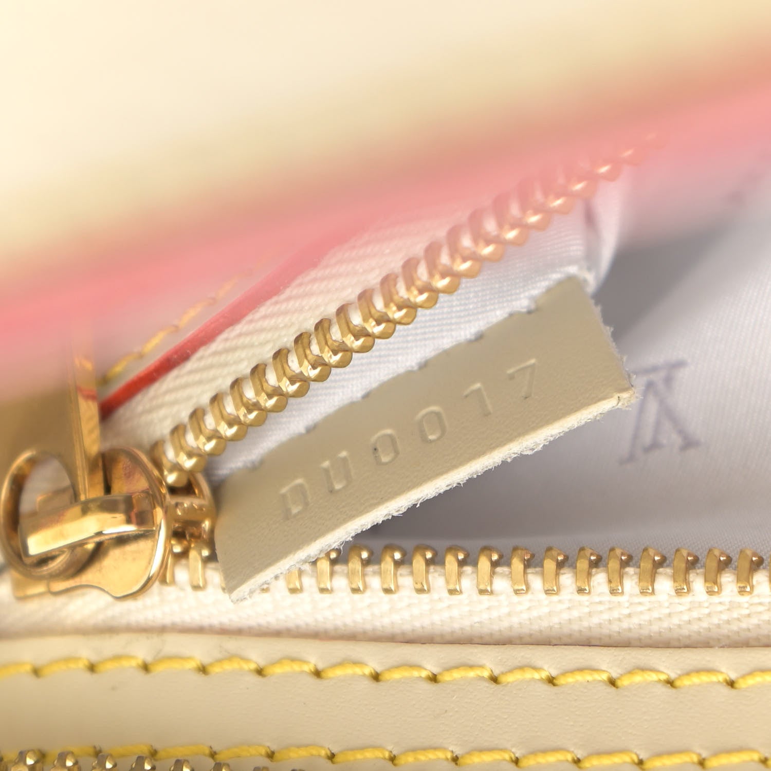 Louis Vuitton Suhali L Epanoui PM White 6 of 10