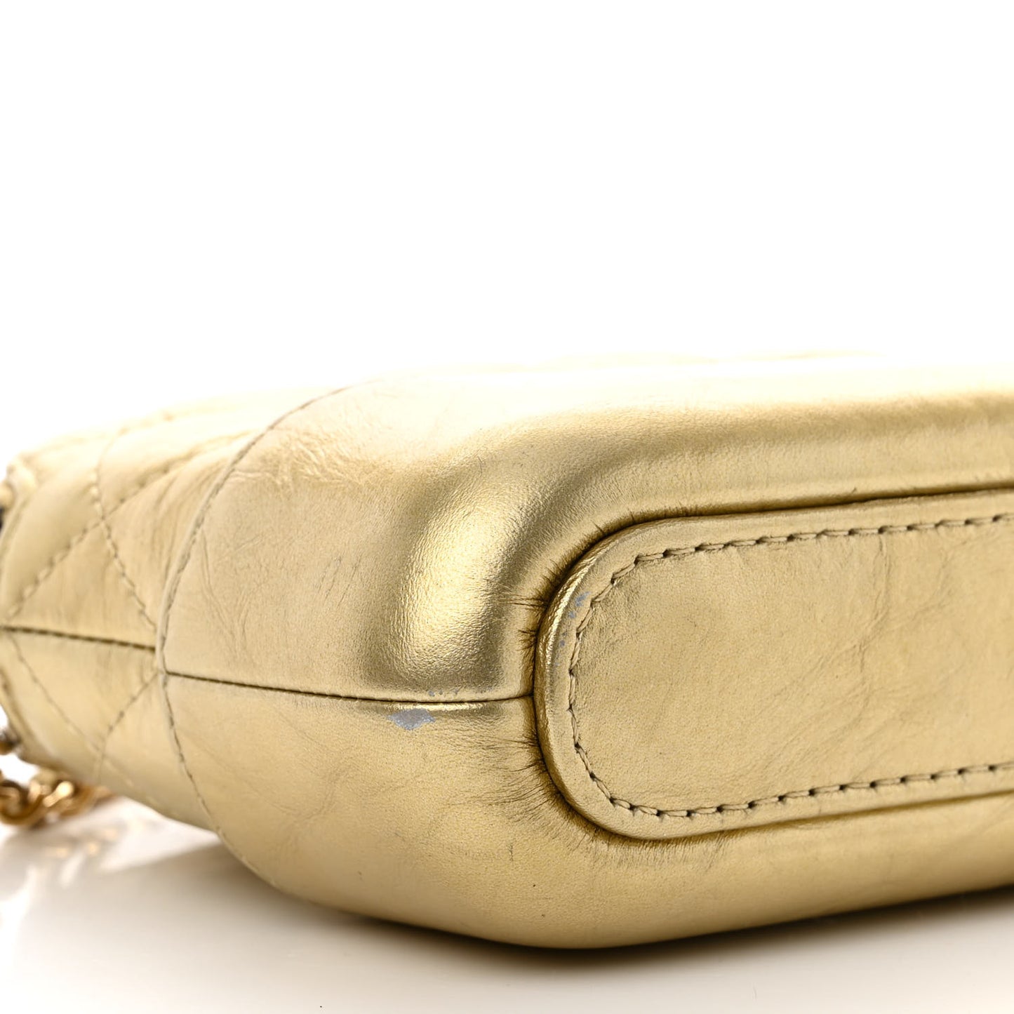 Metallic Aged Calfskin Quilted Small Gabrielle Clutch With Chain Gold