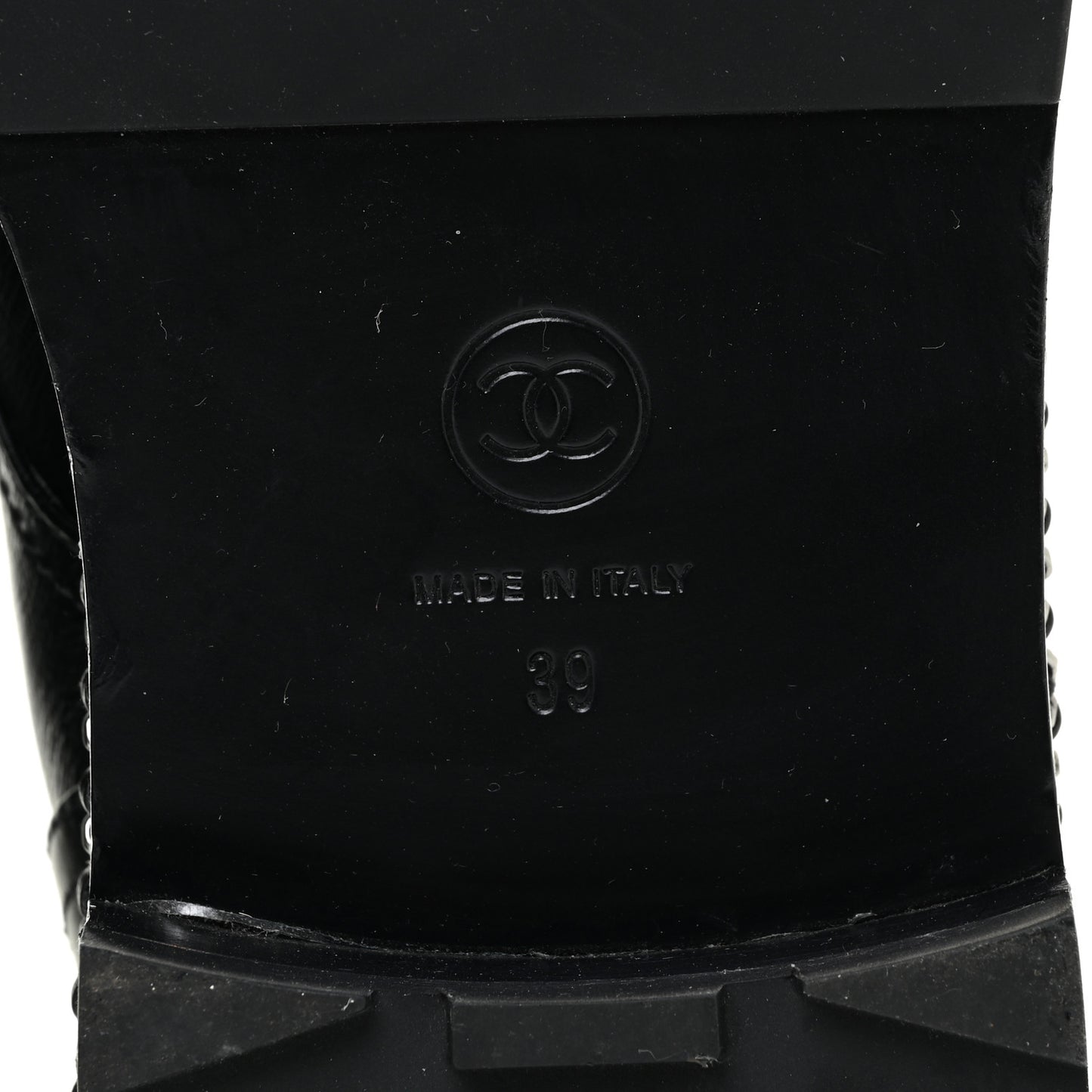 Crackled Calfskin Velvet Pearl Combat Short Boots 39 Black