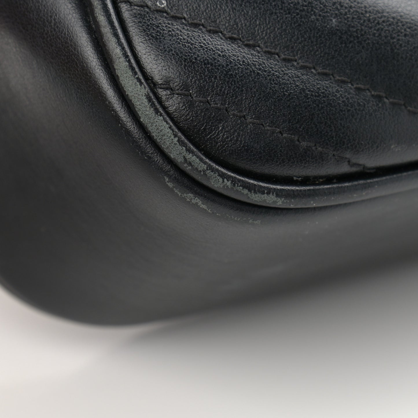 Calfskin Matelasse Small GG Marmont Chain Shoulder Bag Black