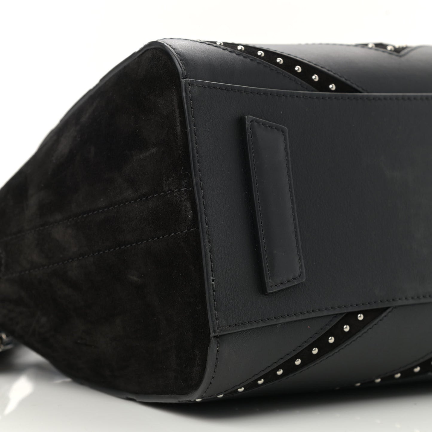 Calfskin Suede Small Studded Chevron Antigona Black