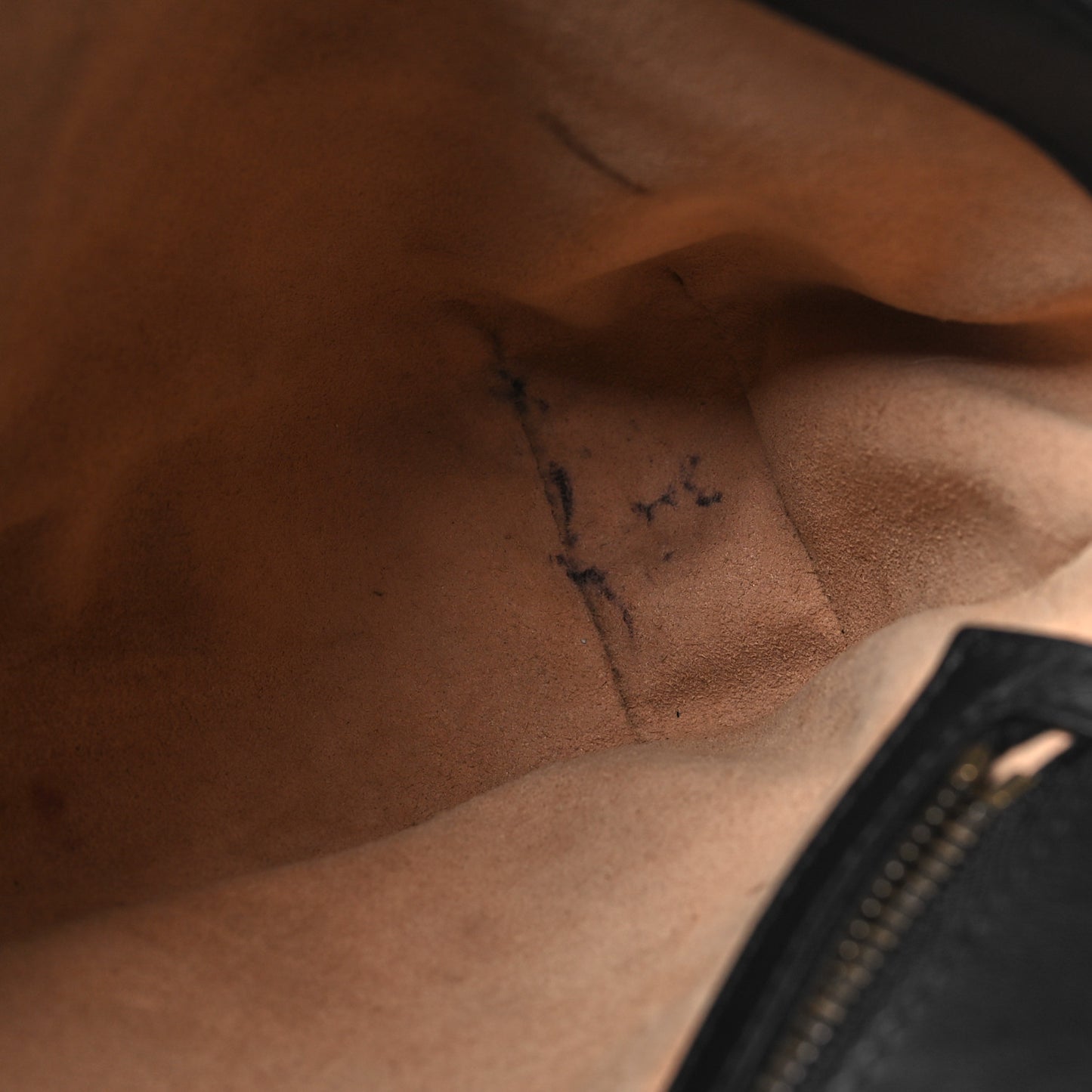 Calfskin Matelasse Small GG Marmont Shoulder Bag Black