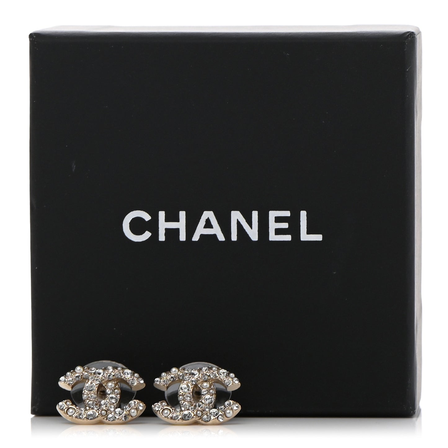 Crystal Pearl Caviar CC Stud Earrings Gold