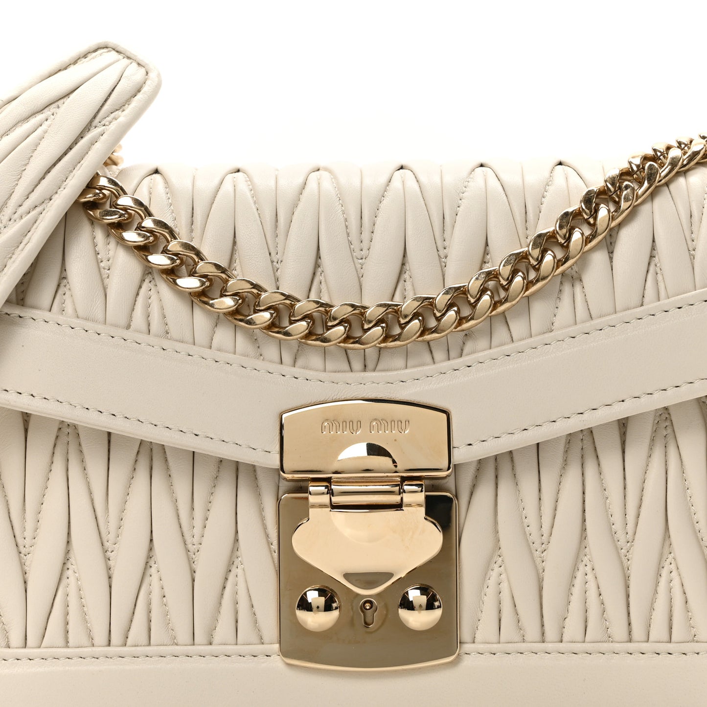 Lambskin Confidential Matelasse Chain Shoulder Bag White