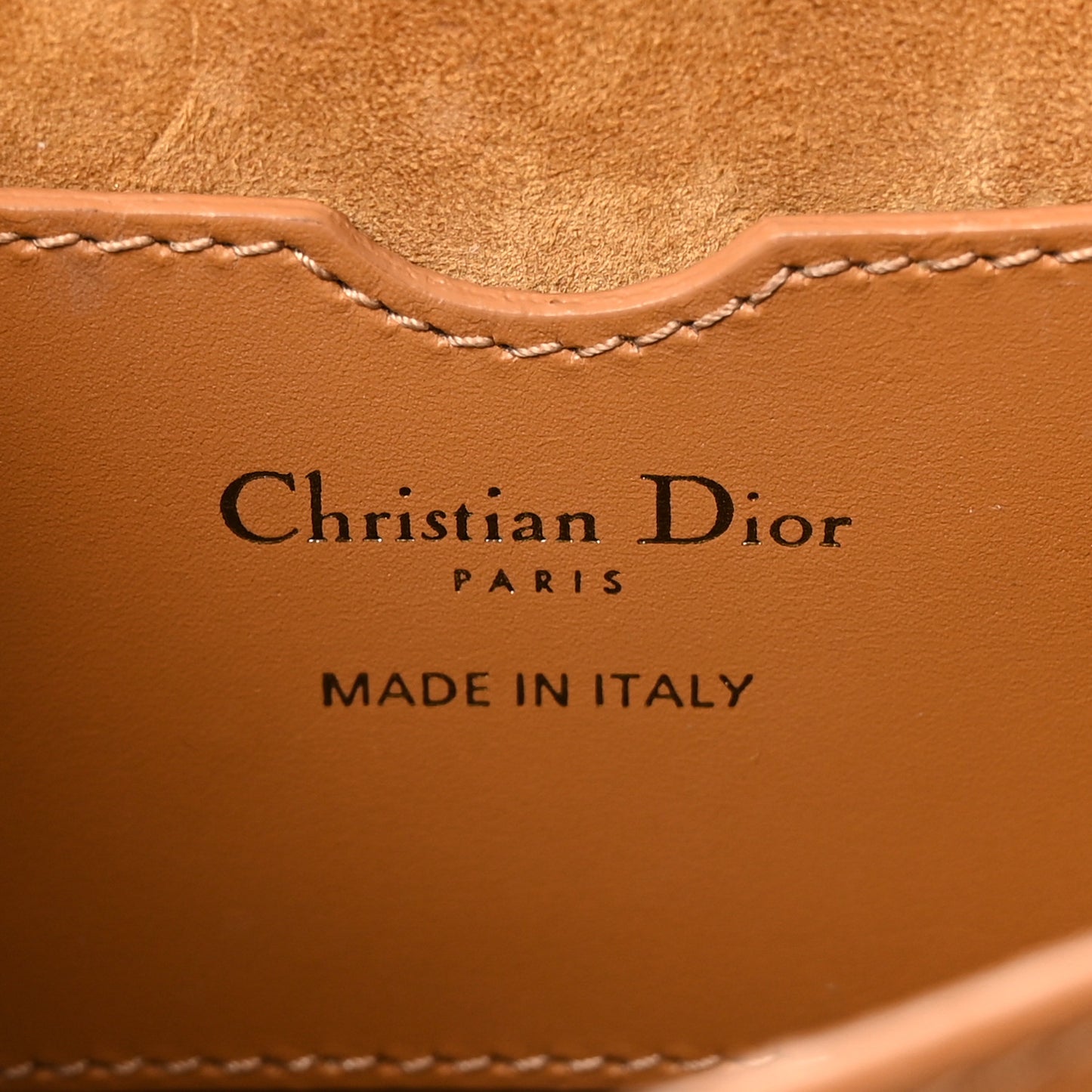 Box Calfskin Medium Bobby Flap Camel