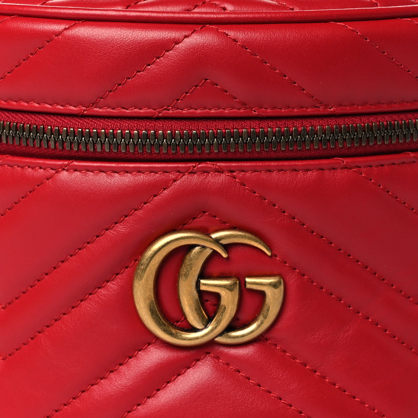 Calfskin Matelasse Mini GG Marmont Round Backpack Hibiscus Red