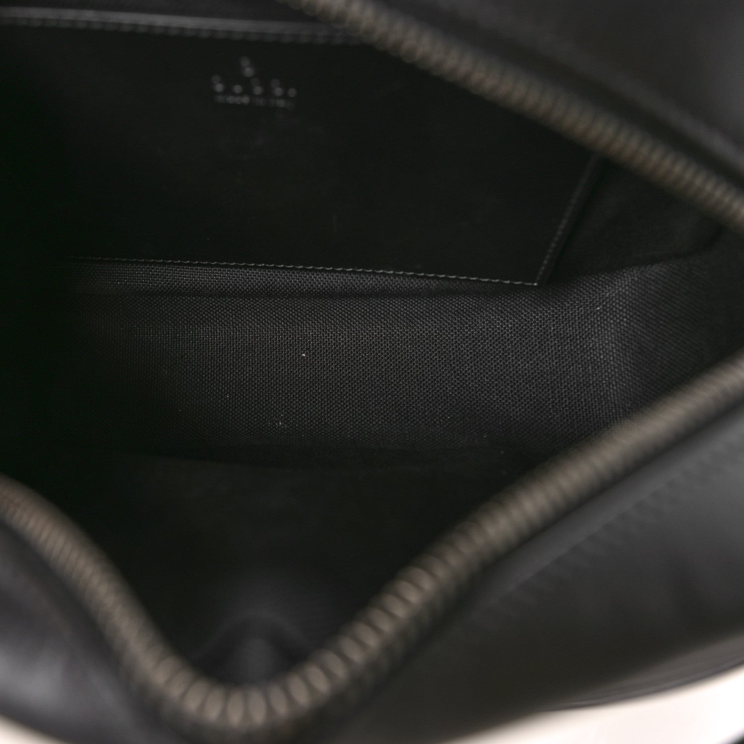 Gucci Calfskin Matelasse Monochrome Small GG Marmont Chain Shoulder Bag Black 4 of 7