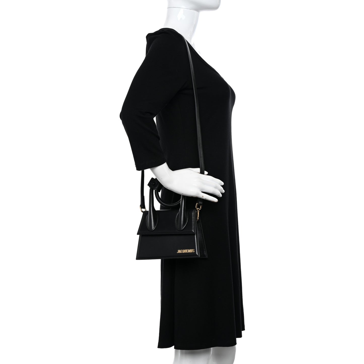 Smooth Calfskin Le Chiquito Noeud Black