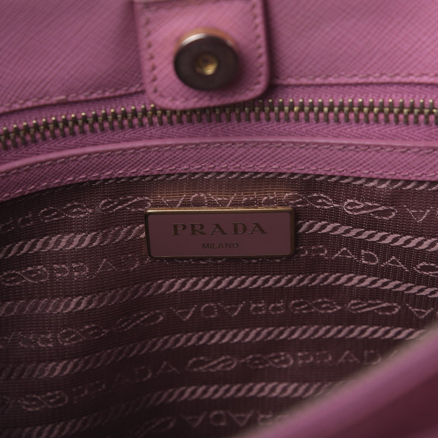 Saffiano Small Double Zip Galleria Tote Geranio