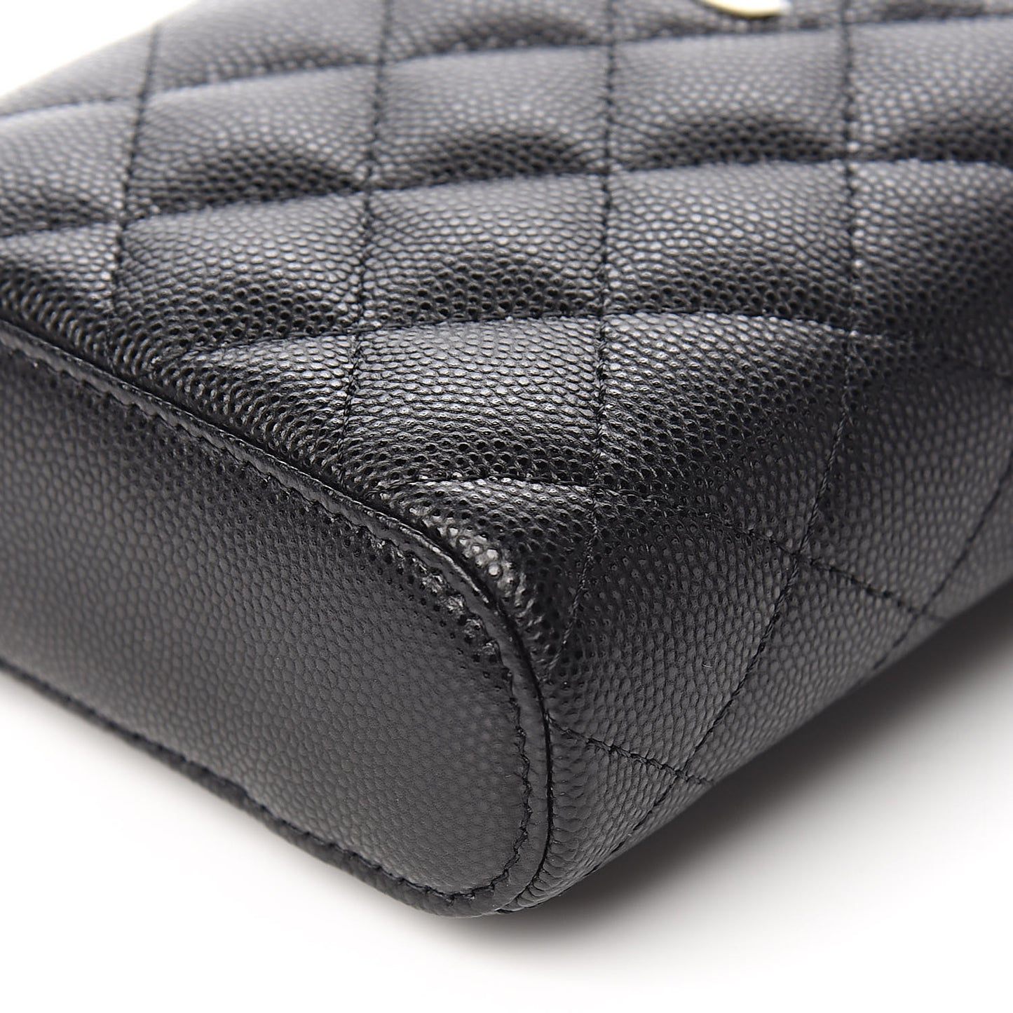 Caviar Quilted Small Vertical Coco Beauty Vanity Case With Chain Black
