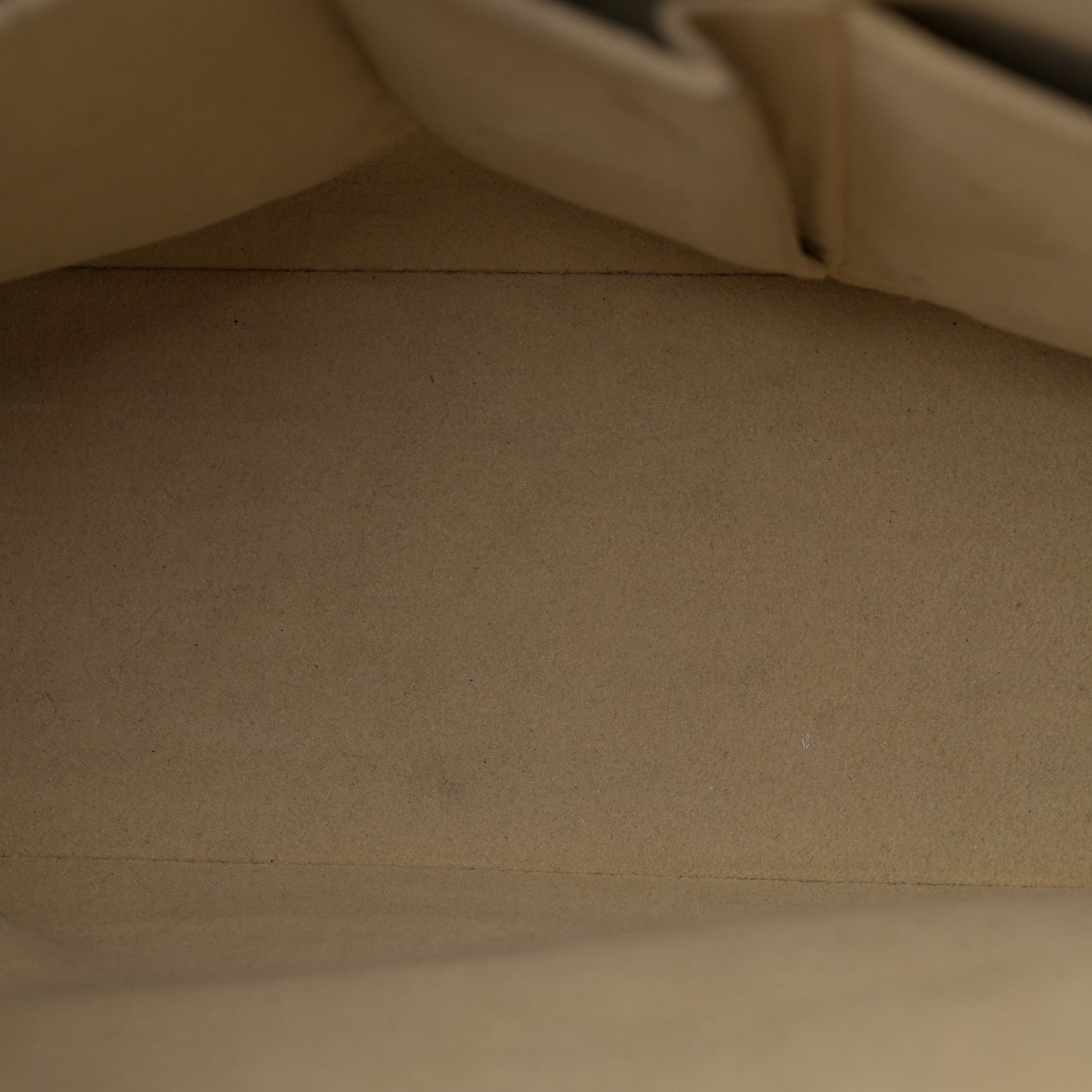 Louis Vuitton Monogram Luco 5 of 17