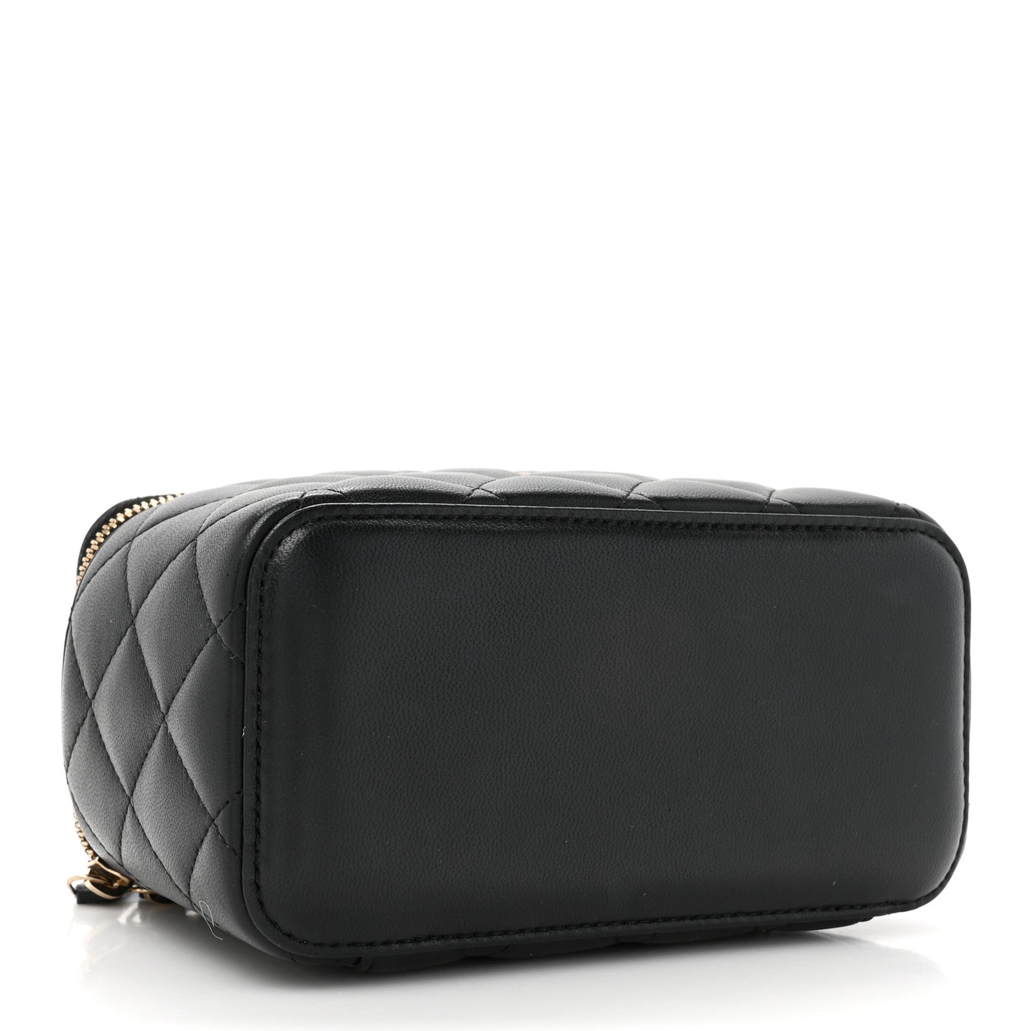 Lambskin Quilted Pearl Crush Small Vanity Case With Chain Black