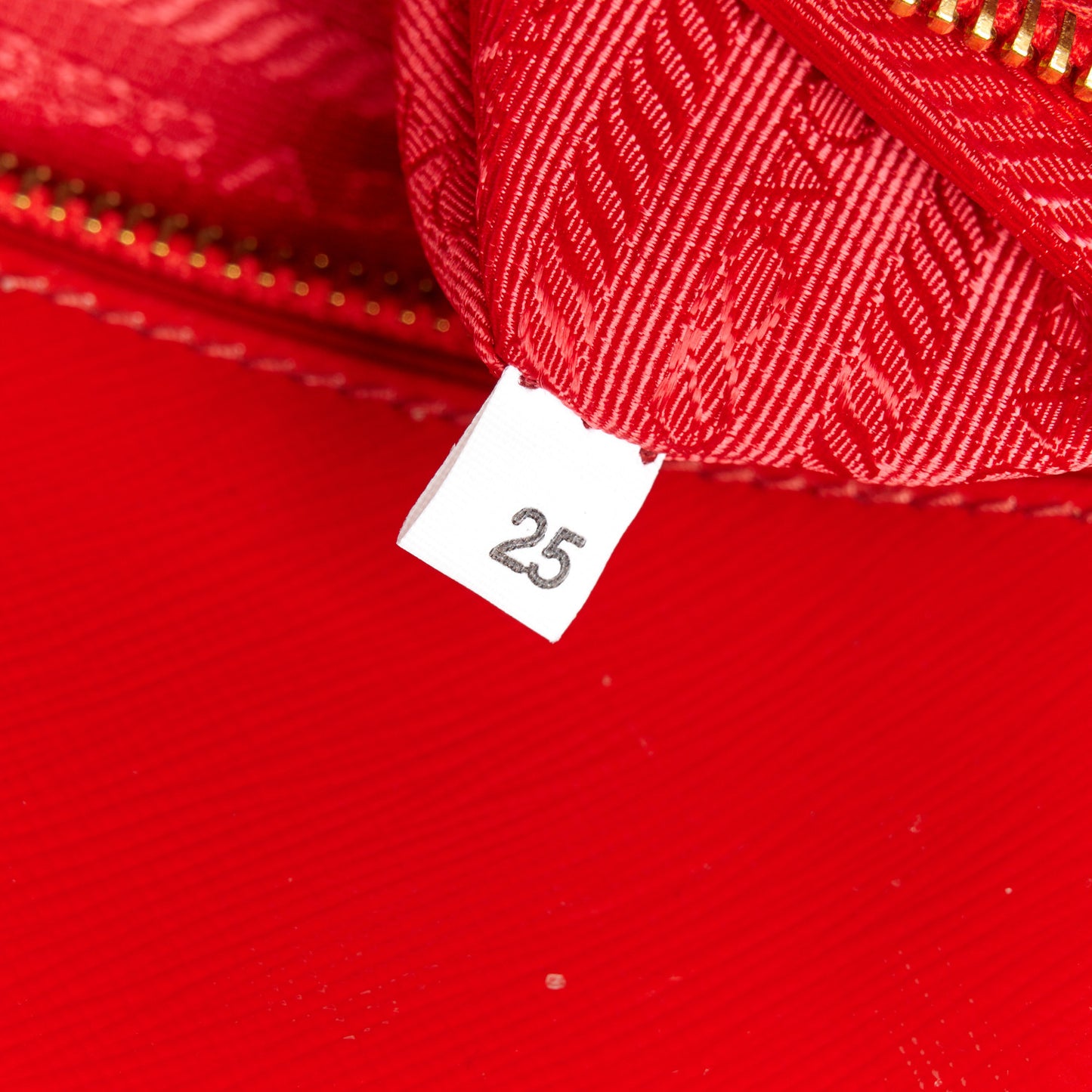 Saffiano Vernice Medium Promenade Tote Rosso