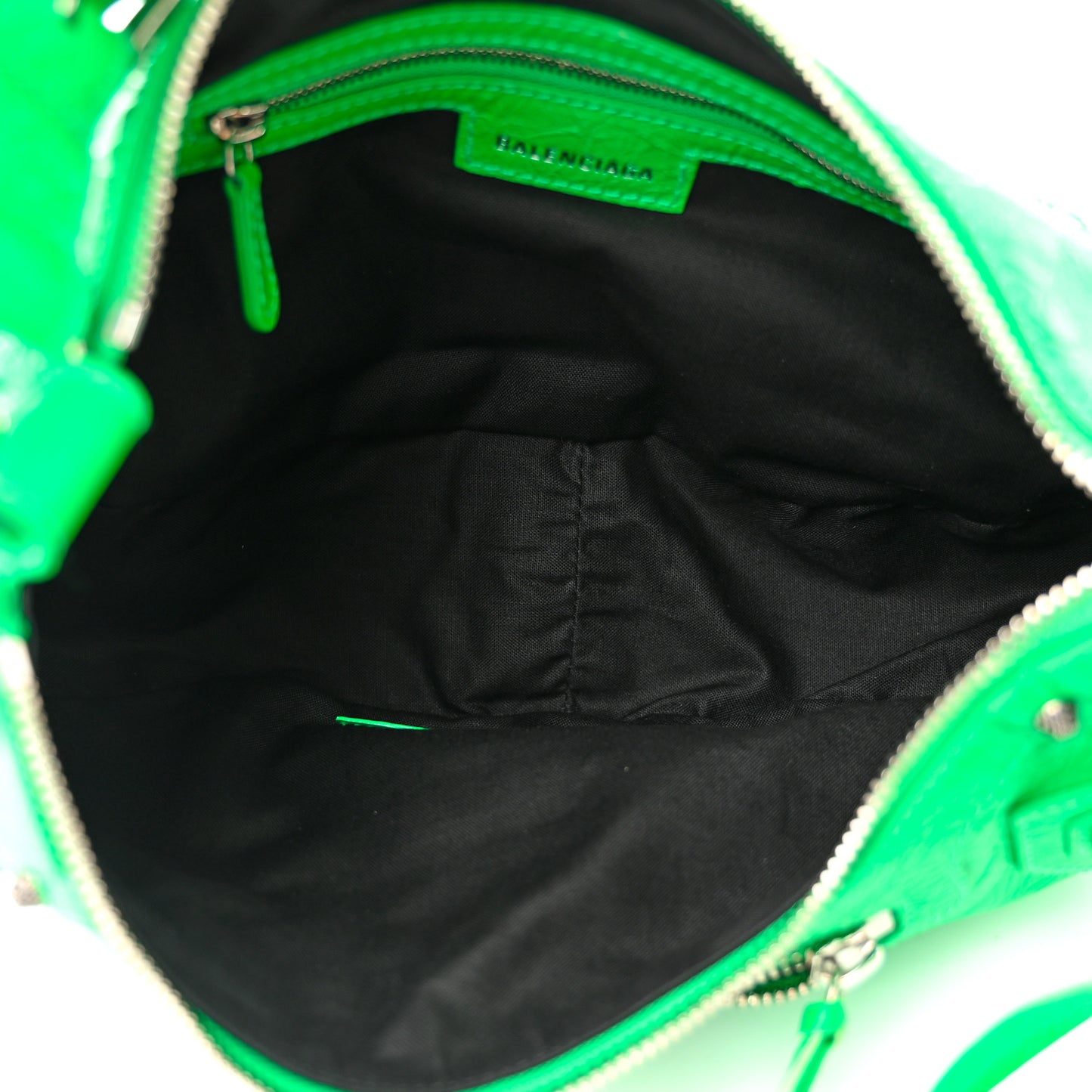 Agneau Arena Small Le Cagole Shoulder Bag Vivid Green