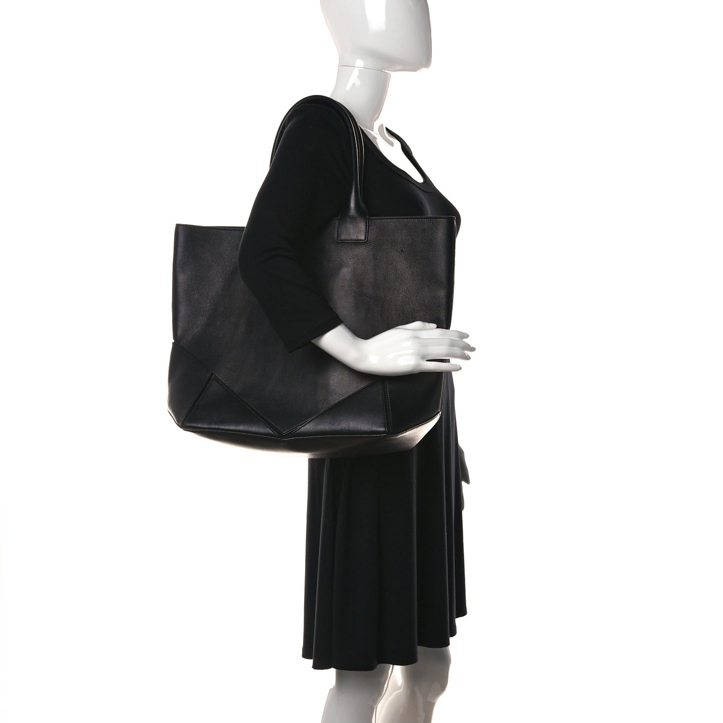 Nappa Medium Easy Tote Black