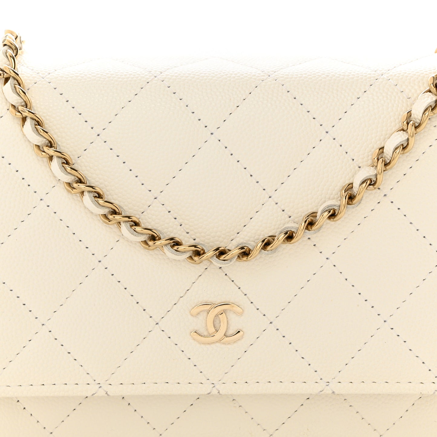 Caviar Quilted Wallet on Chain WOC White