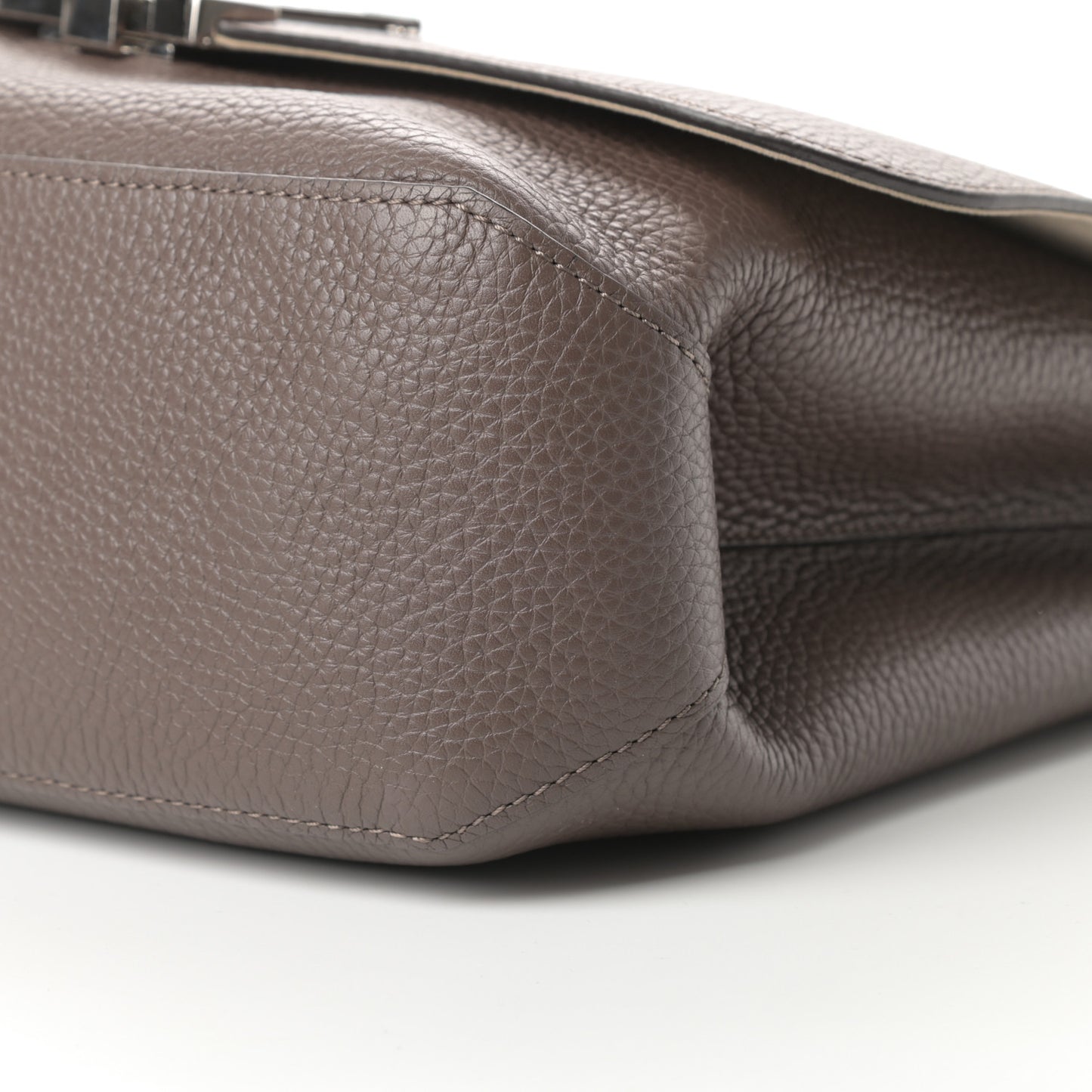 Taurillon Volta Grey