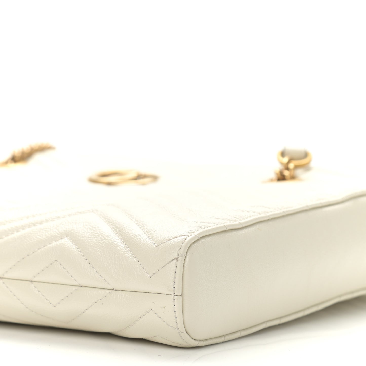 Vintage Calfskin Matelasse Medium GG Marmont Slim Tote White
