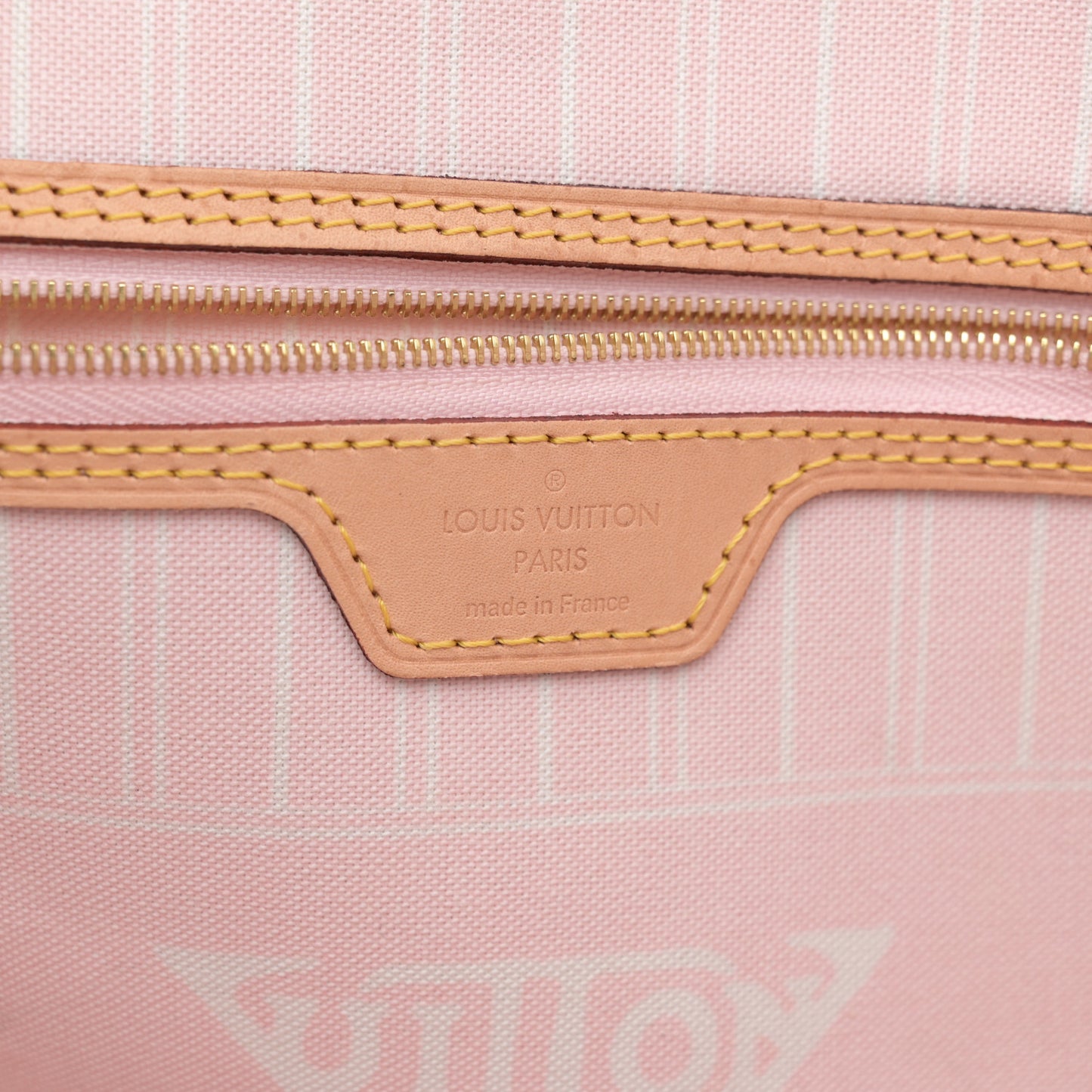 Monogram Giant By The Pool Neverfull MM Light Pink
