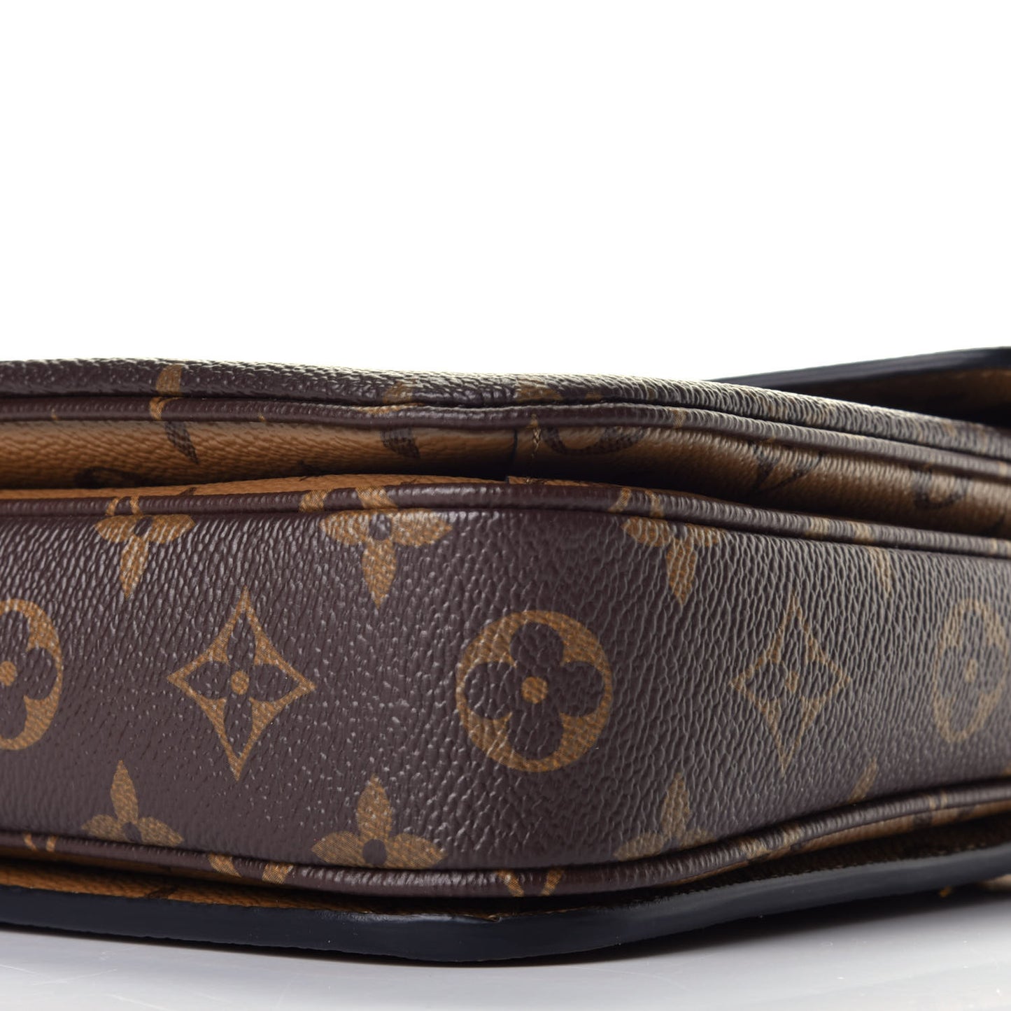 Reverse Monogram Pochette Metis