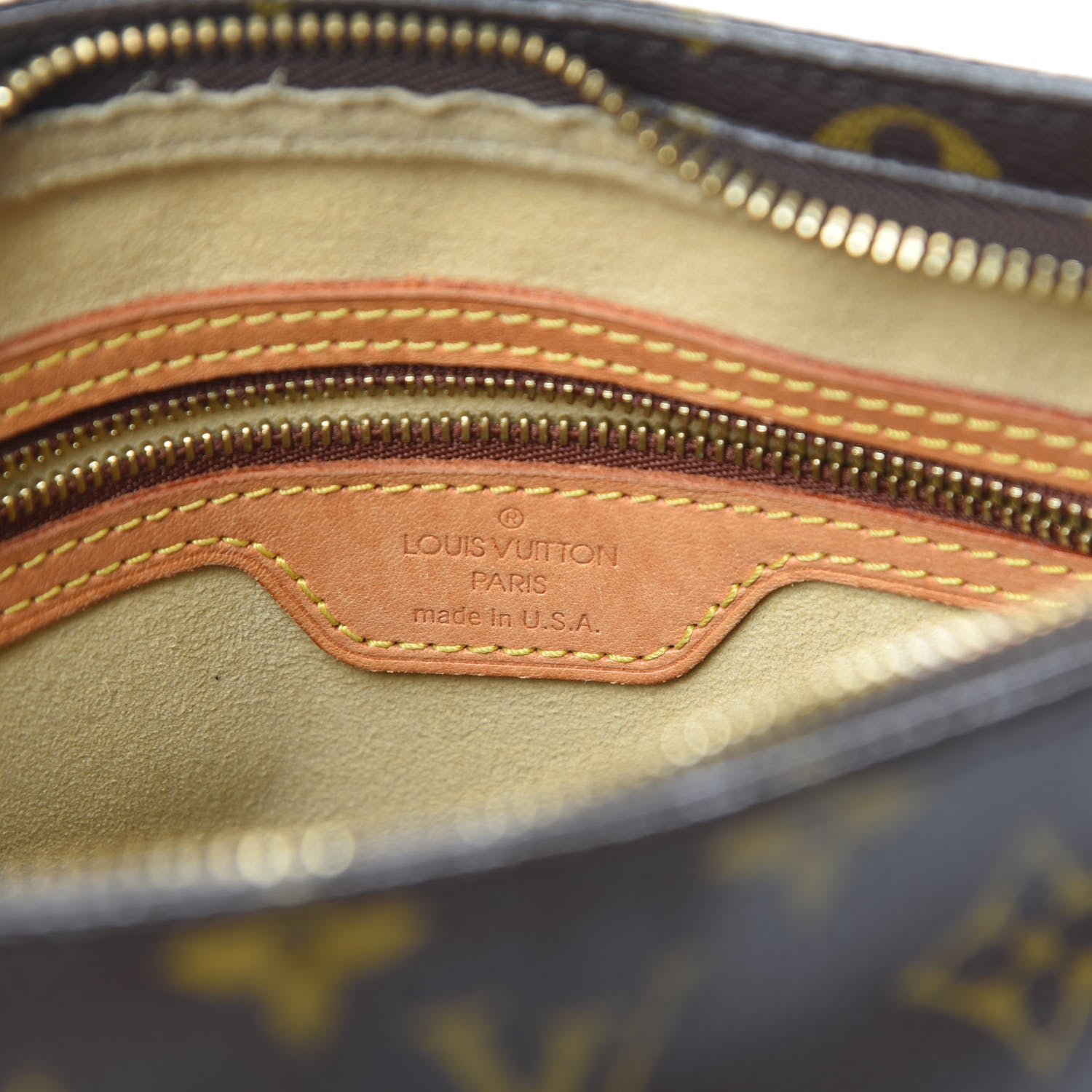 Louis Vuitton Monogram Looping MM 6 of 17