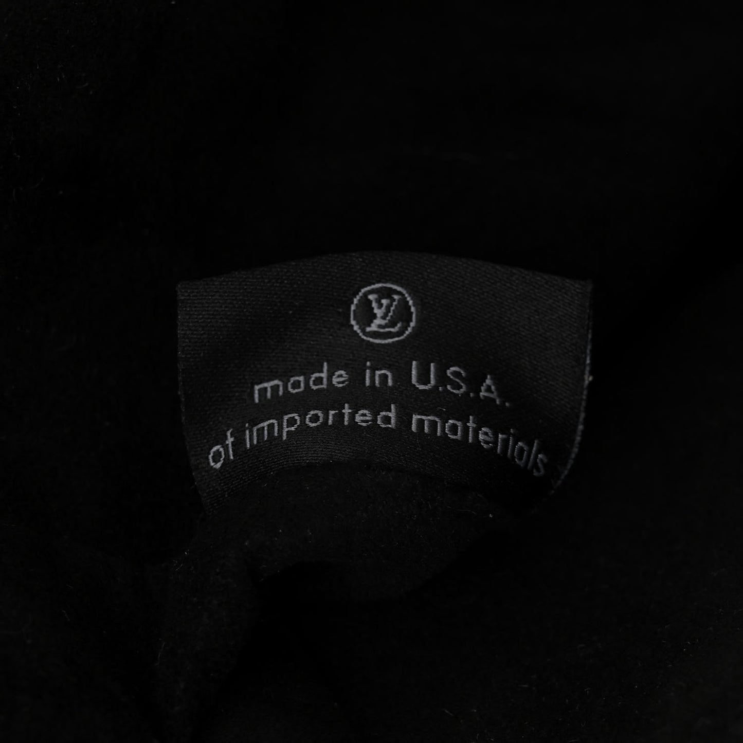 Reverse Monogram Pochette Metis