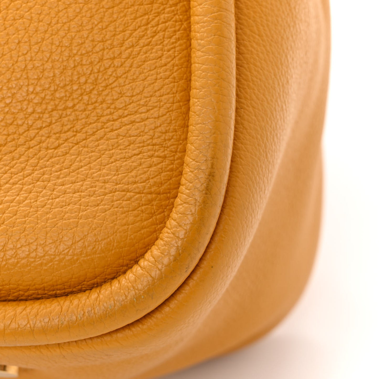 Small Classic Grain Calfskin Leighton Deep Amber