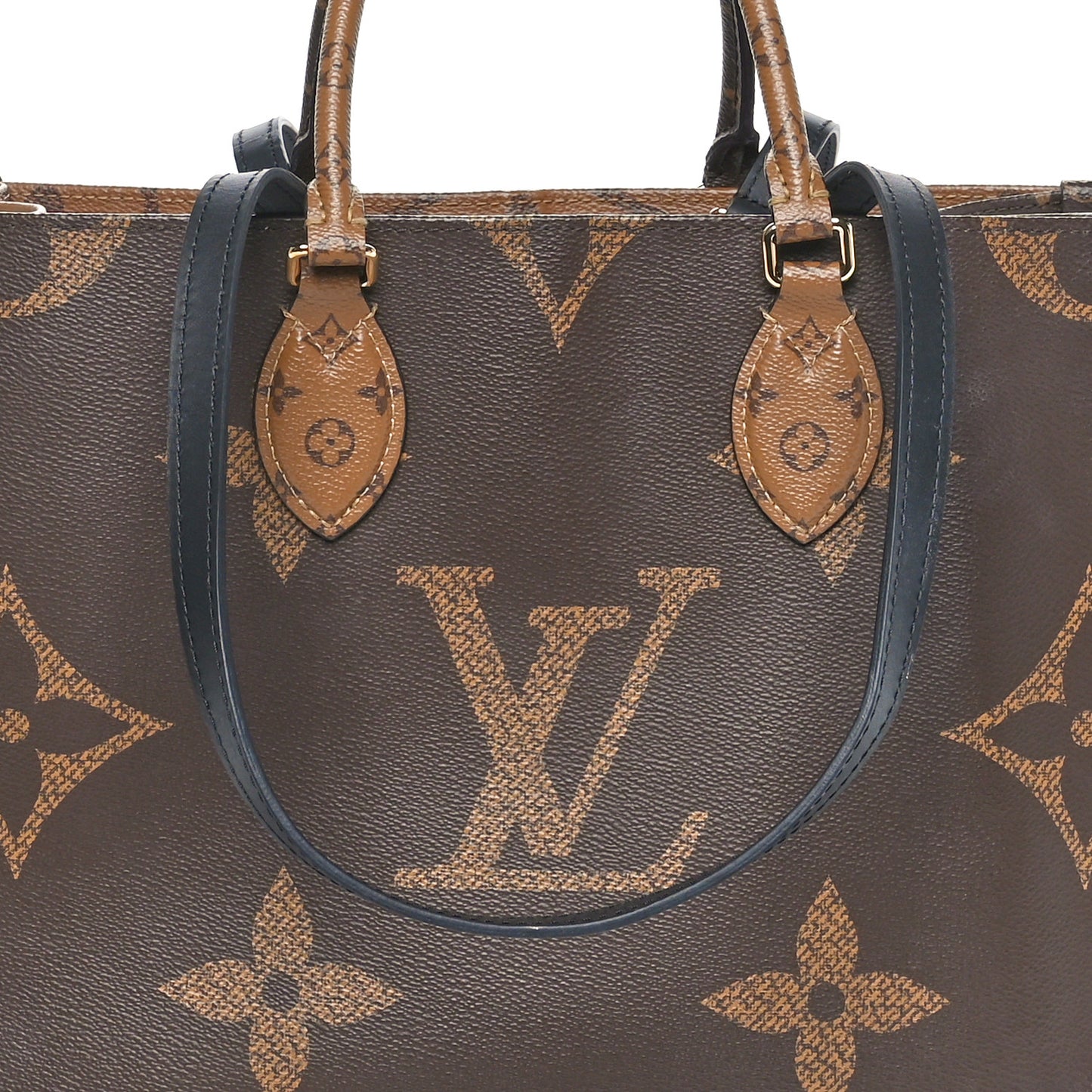 Reverse Monogram Giant Onthego MM