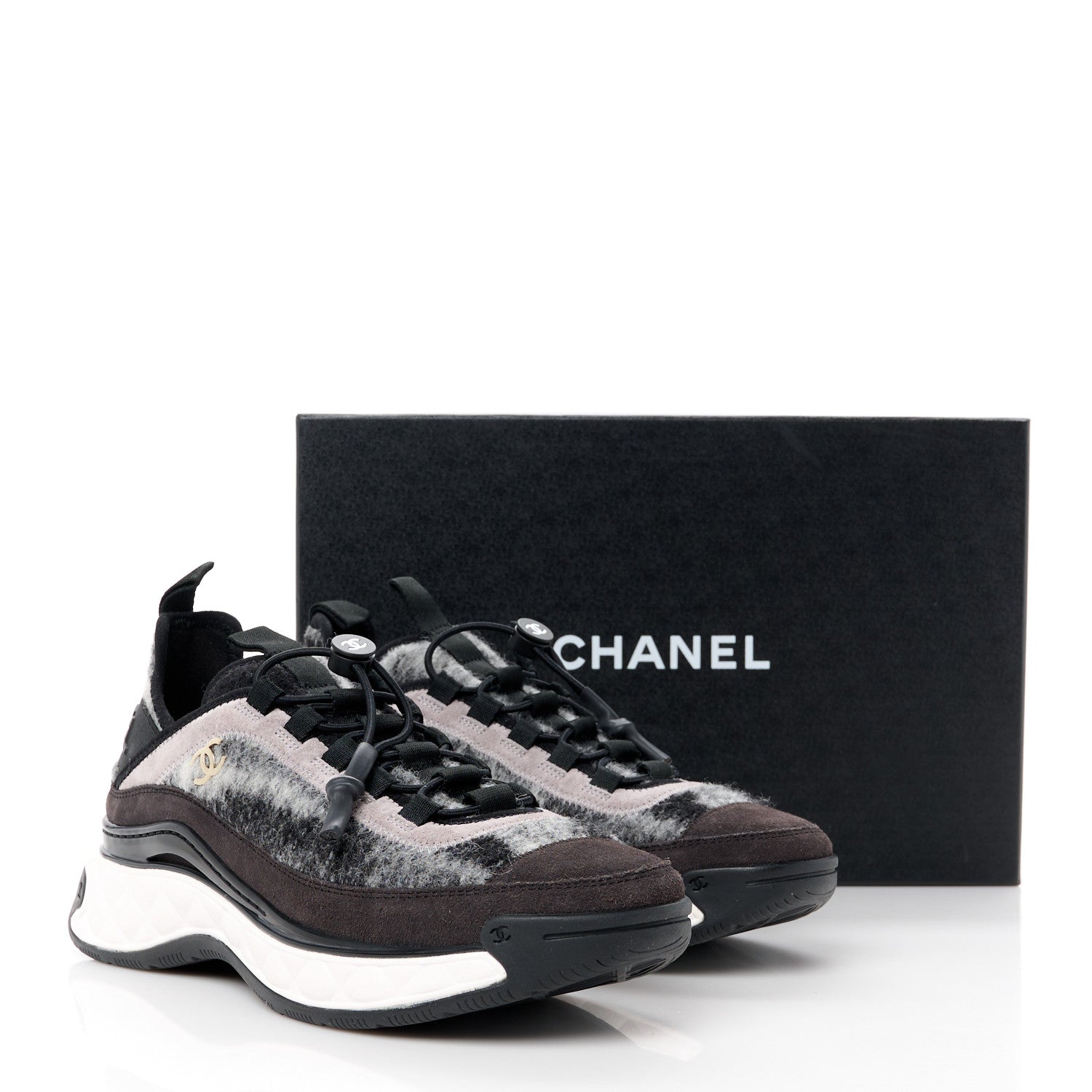 Chanel Suede Calfskin Mixed Fibers CC Sneakers 38.5 Grey Dark Grey Light Grey 10 of 10