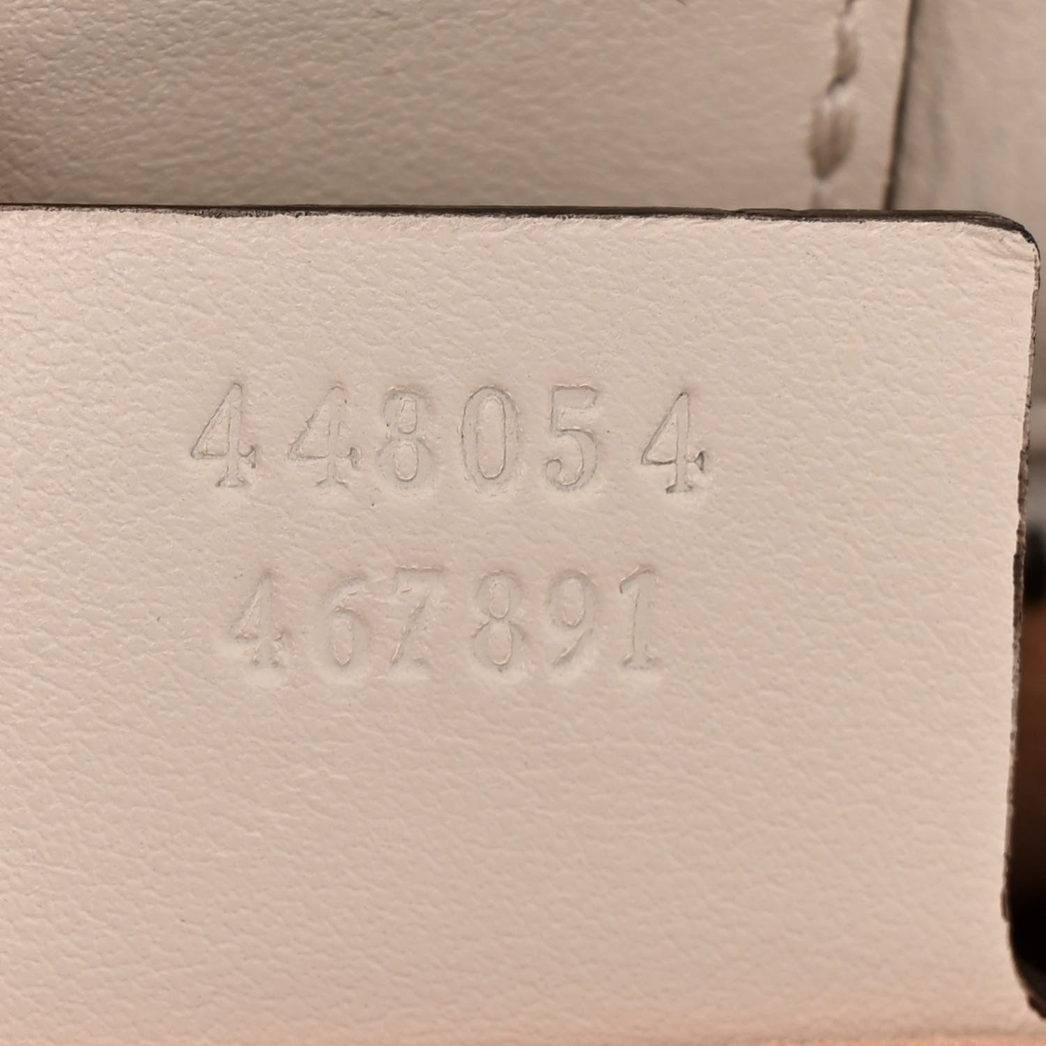 Gucci Calfskin Matelasse Small GG Marmont Tote White 7 of 15