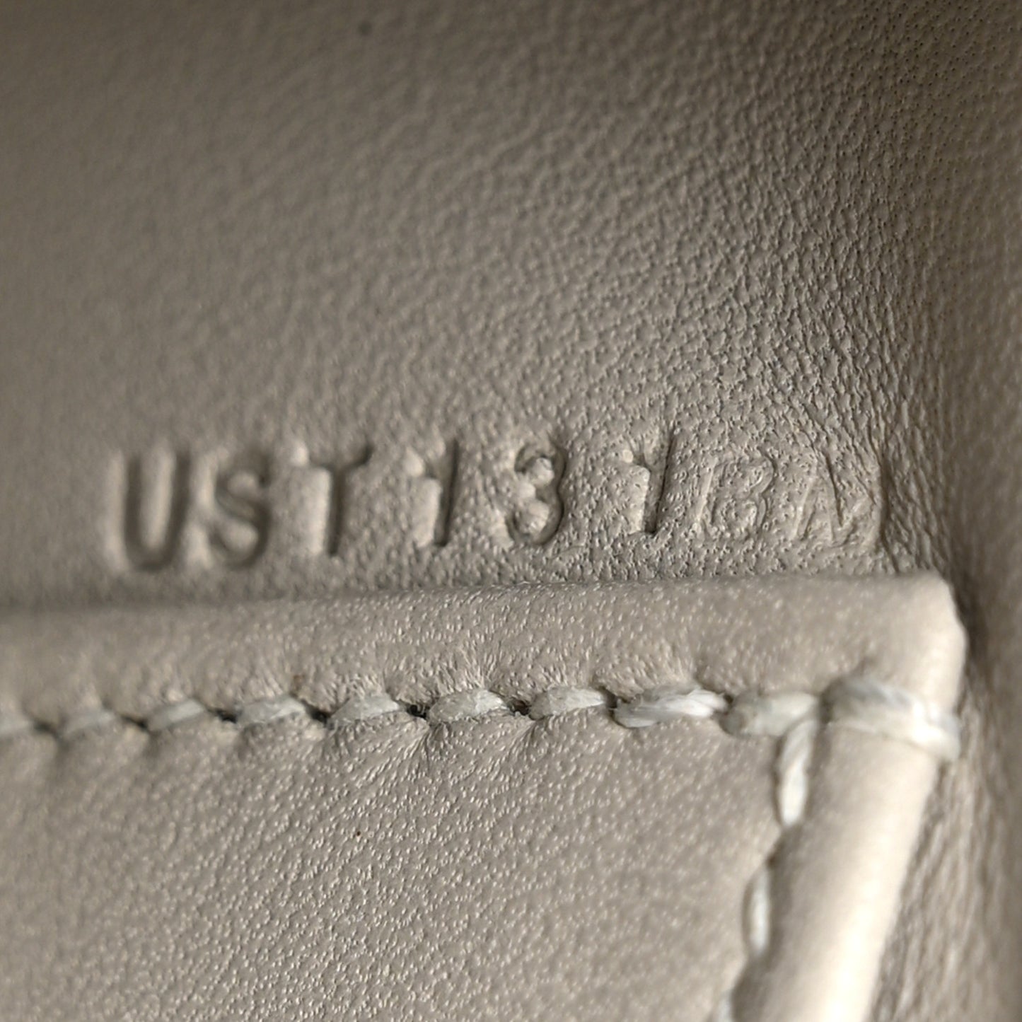 Ostrich Kelly Pochette Clutch Gris Perle