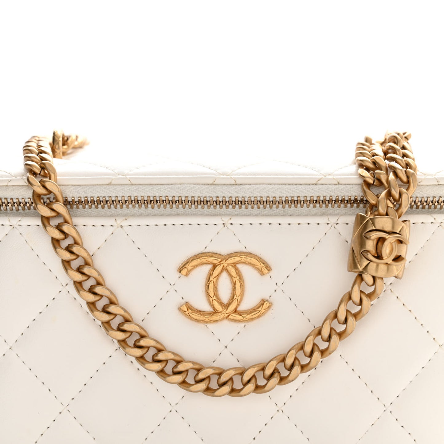 Lambskin Quilted Small Pillow Crush Vanity Case With Chain White