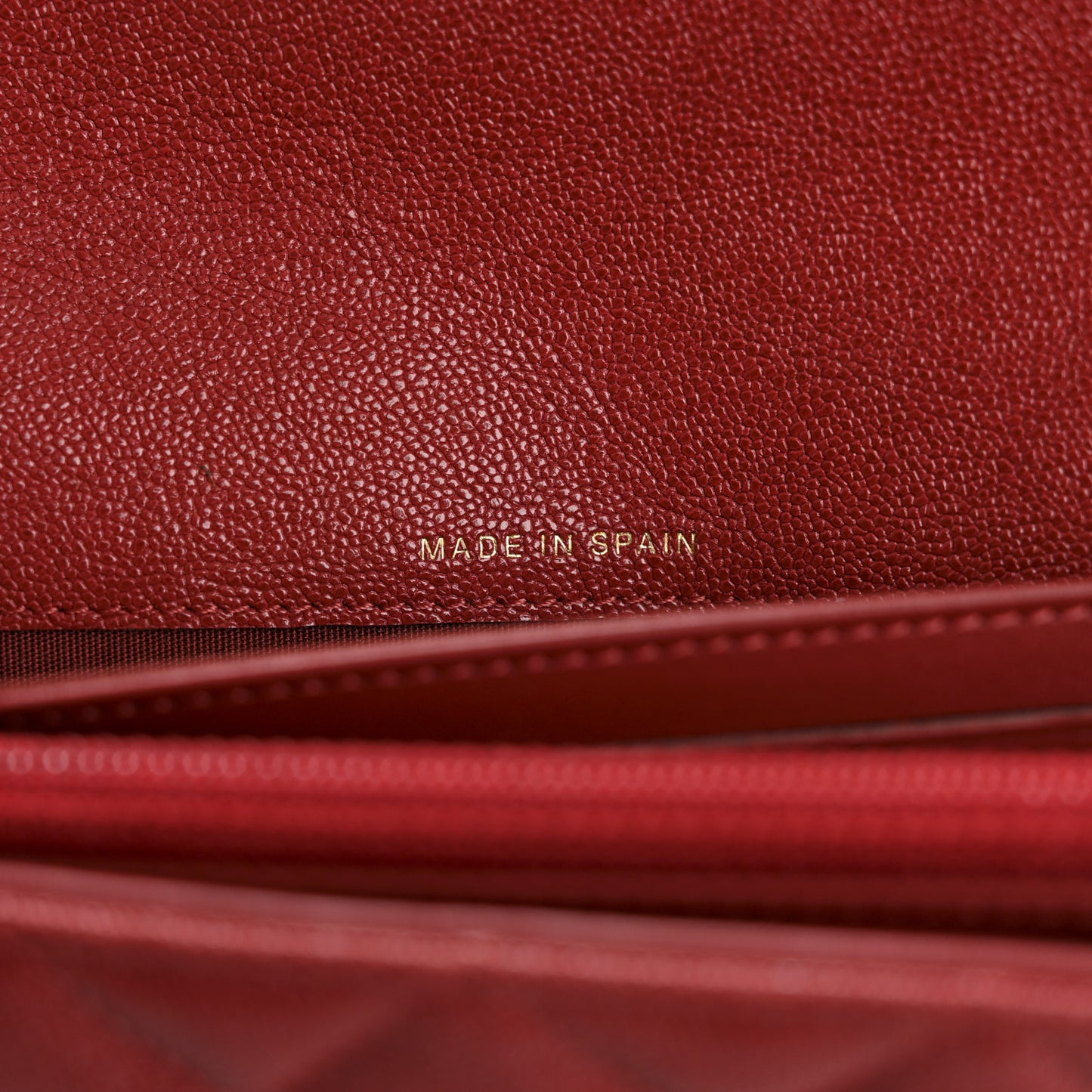Caviar Quilted Large Boy Gusset Flap Wallet Red