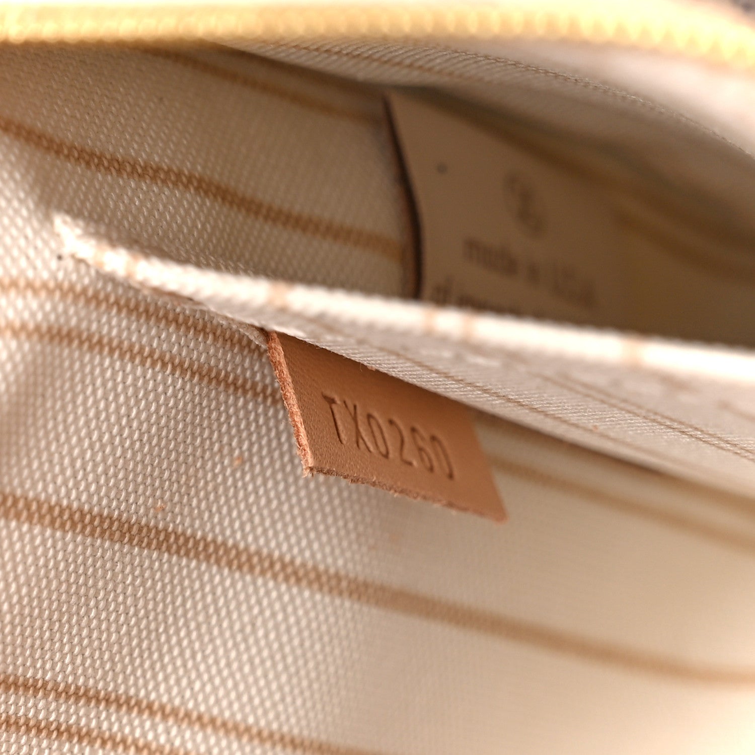 Louis Vuitton Damier Azur Neo Neverfull MM 12 of 17