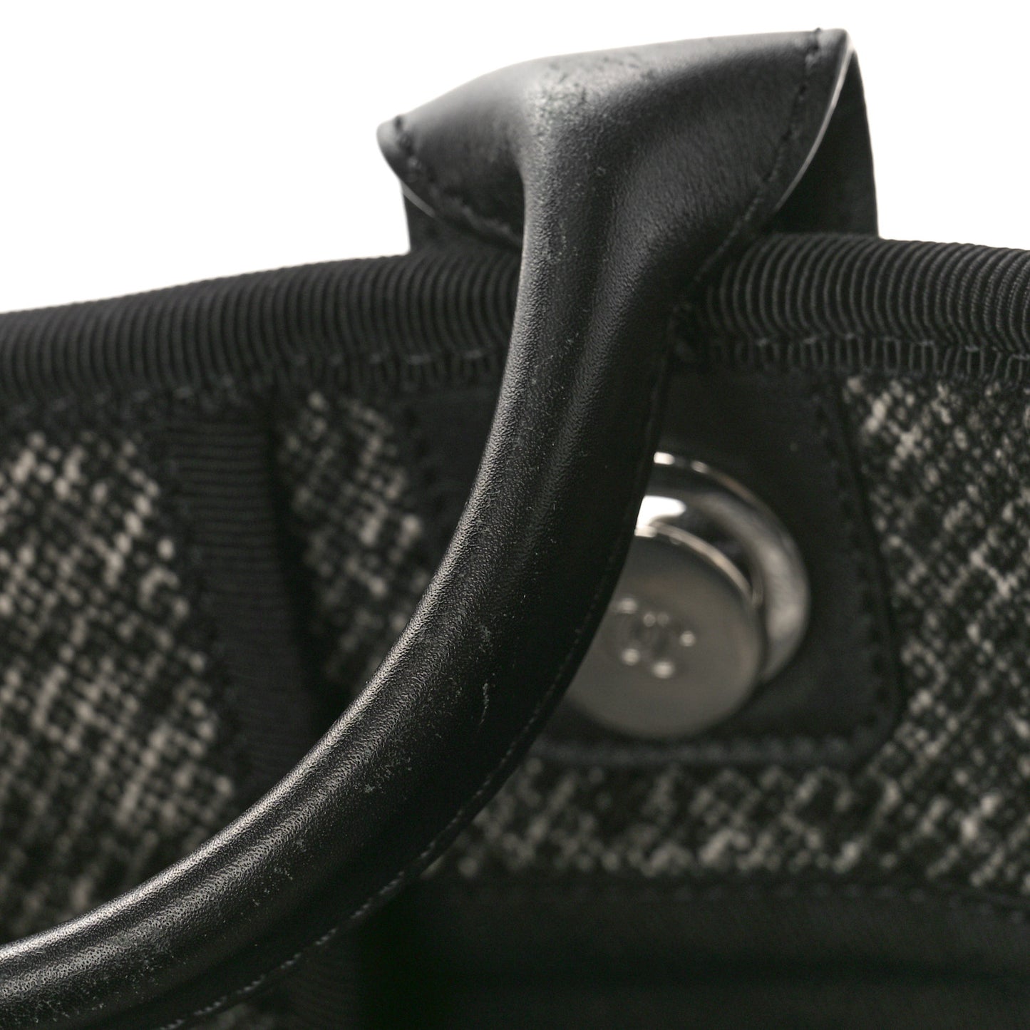 Mixed Fibers Calfskin Medium Deauville Tote Black