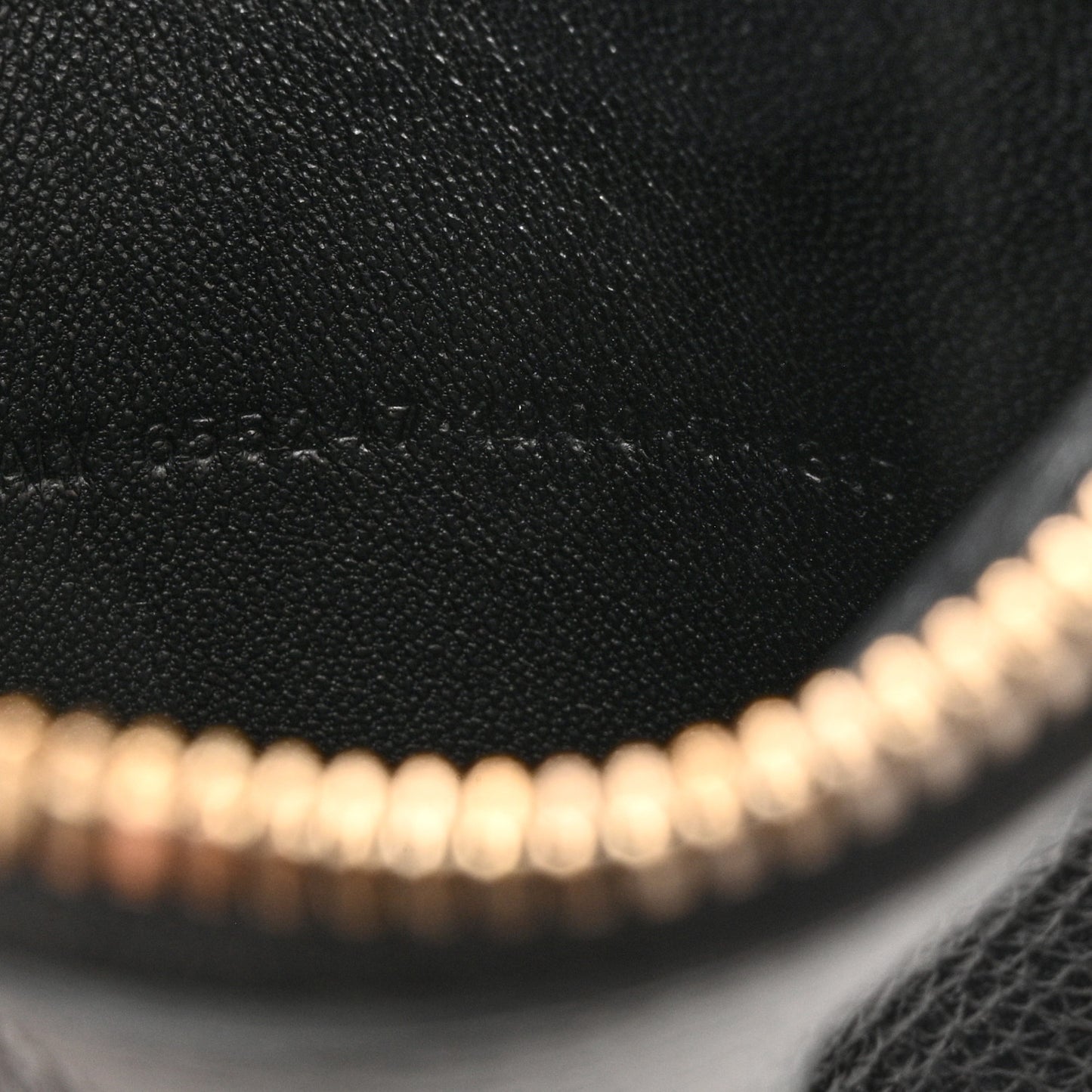 Grained Calfskin Neo Classic Gold Hardware Multipouch Black
