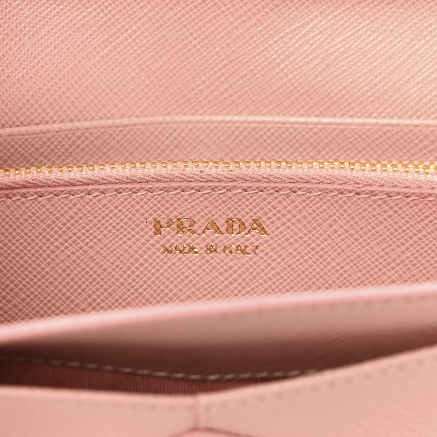 Saffiano Envelope Wallet Orchidea